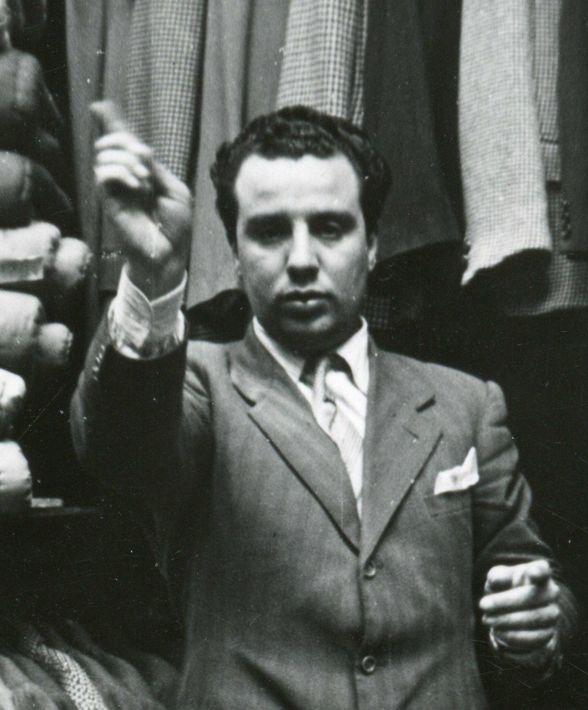 Rome - Salesman 1954 - Photograph by Erich Andres
