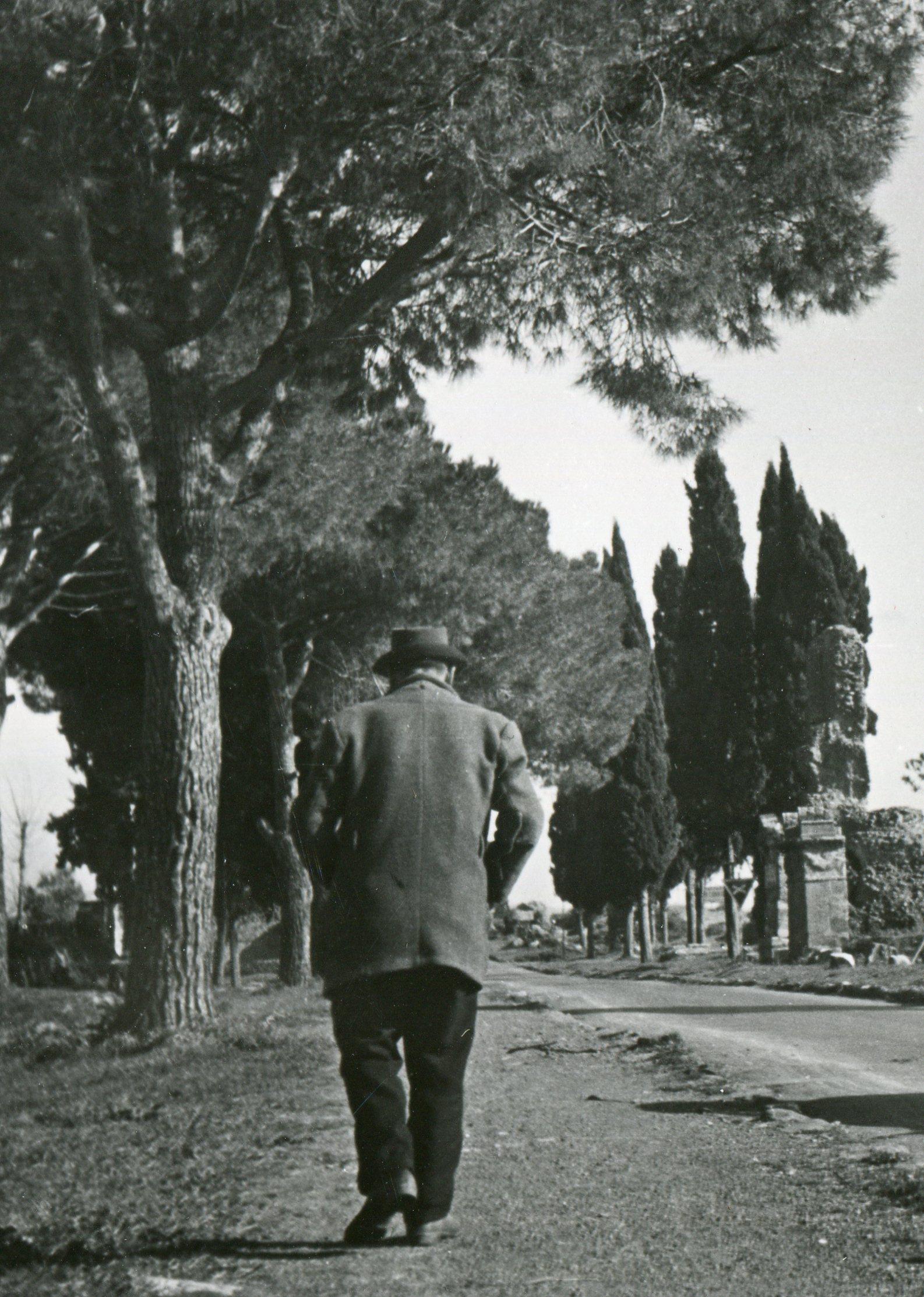 Rom – Via Appia 1954 – Photograph von Erich Andres