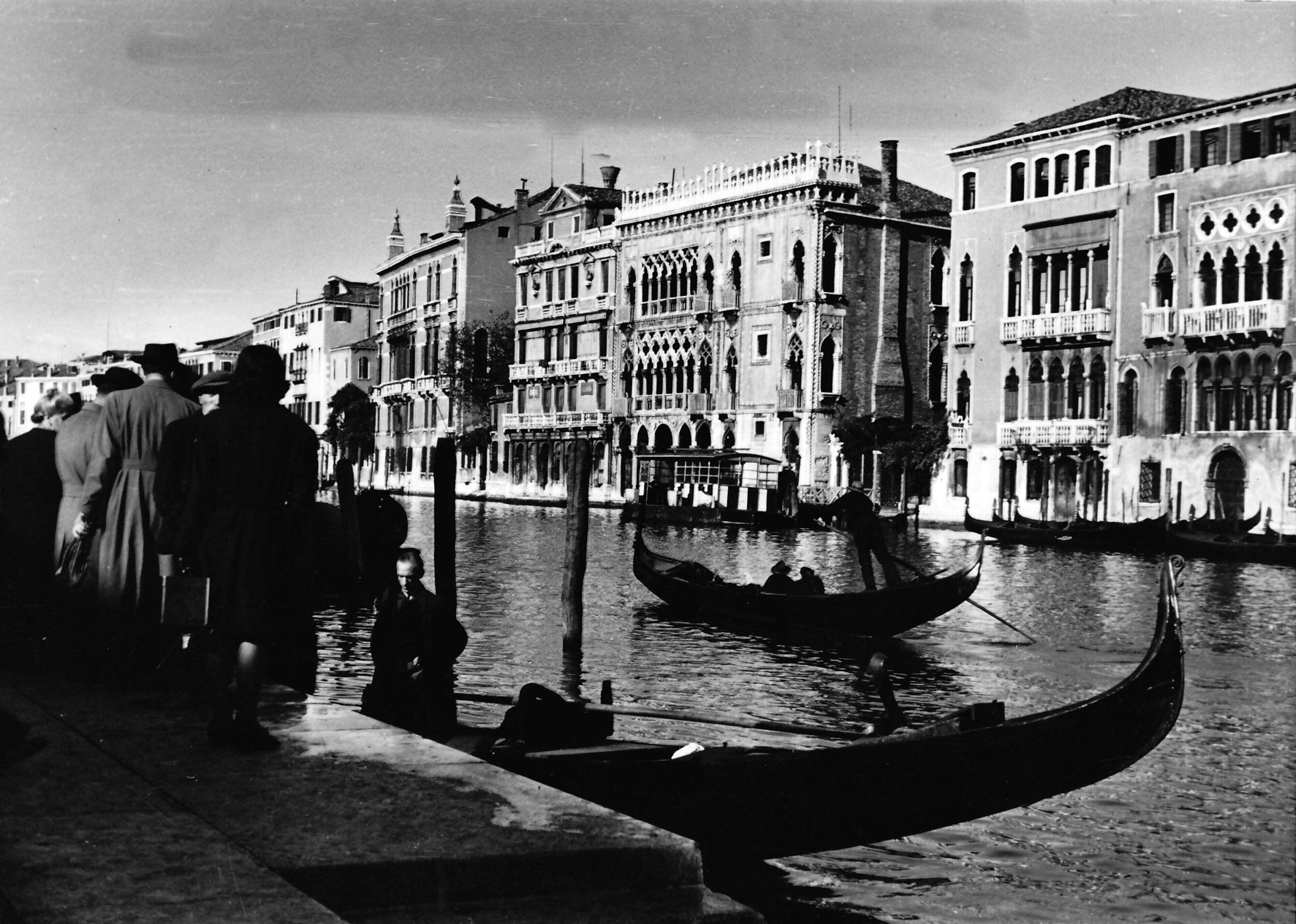 Erich Andres Portrait Photograph – Venezianischer Nachmittag, 1950er Jahre
