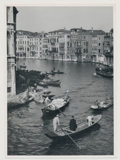 Gondolas on Water, Venice, Italy, 1950s, 18 x 12,9 cm