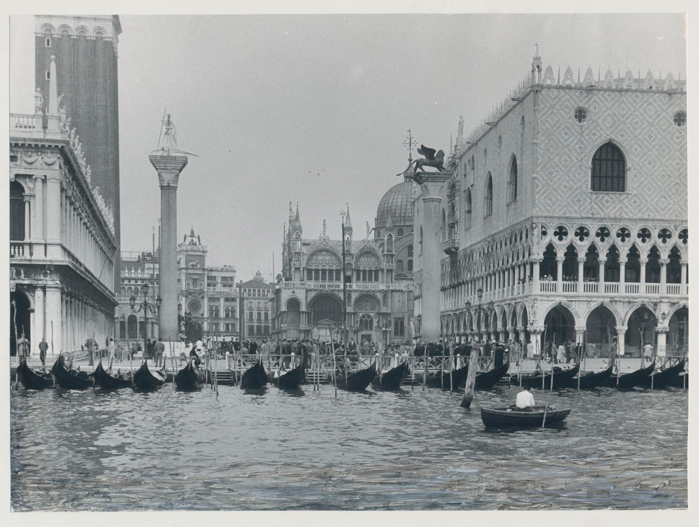 Erich Andres Black and White Photograph - Venice - Piazzetta San Marco with Gondolas, Italy, 1950s, 16, 5 x 22, 6 cm