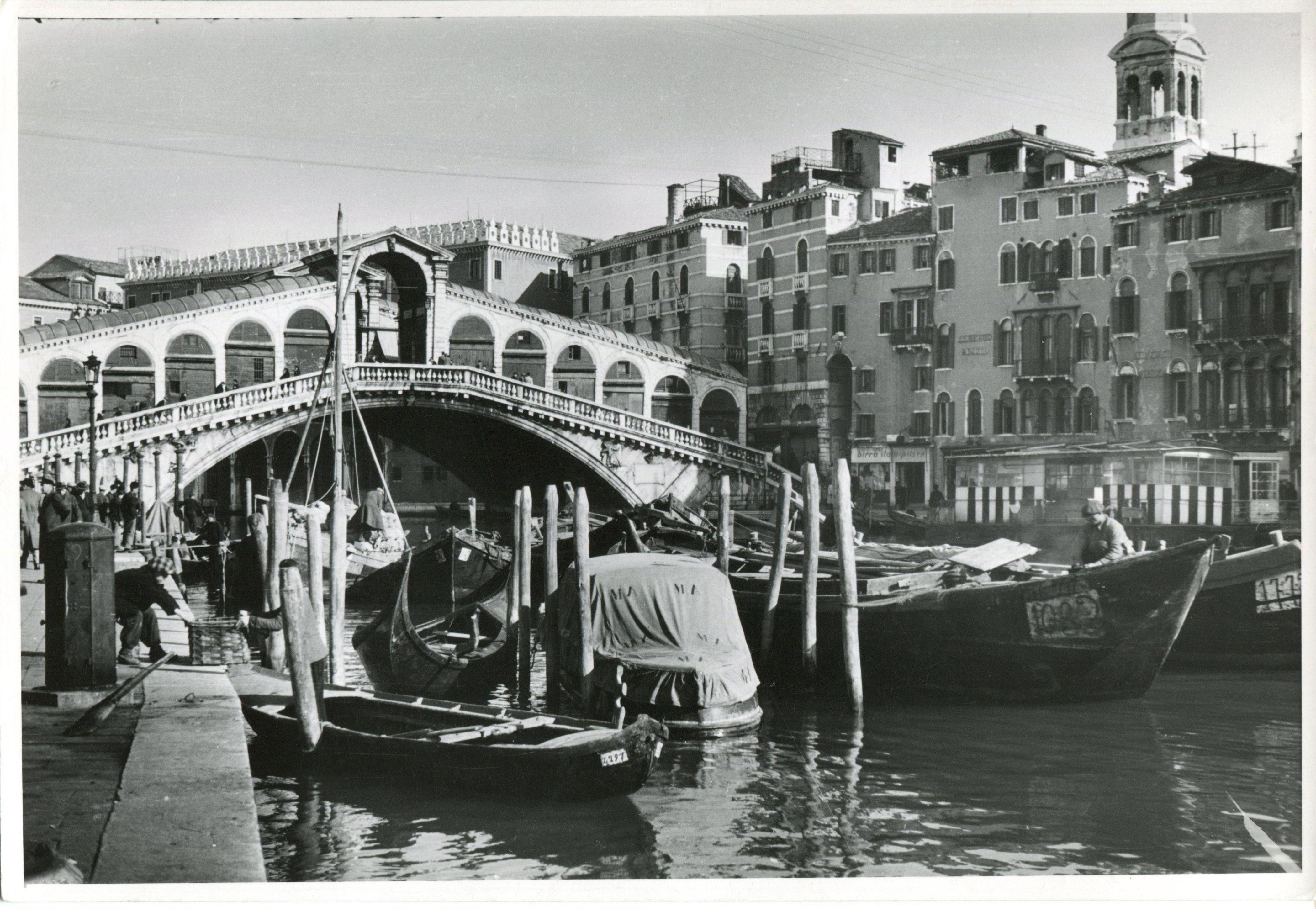 Erich Andres Black and White Photograph - Venice - Rialto Bridge 1954
