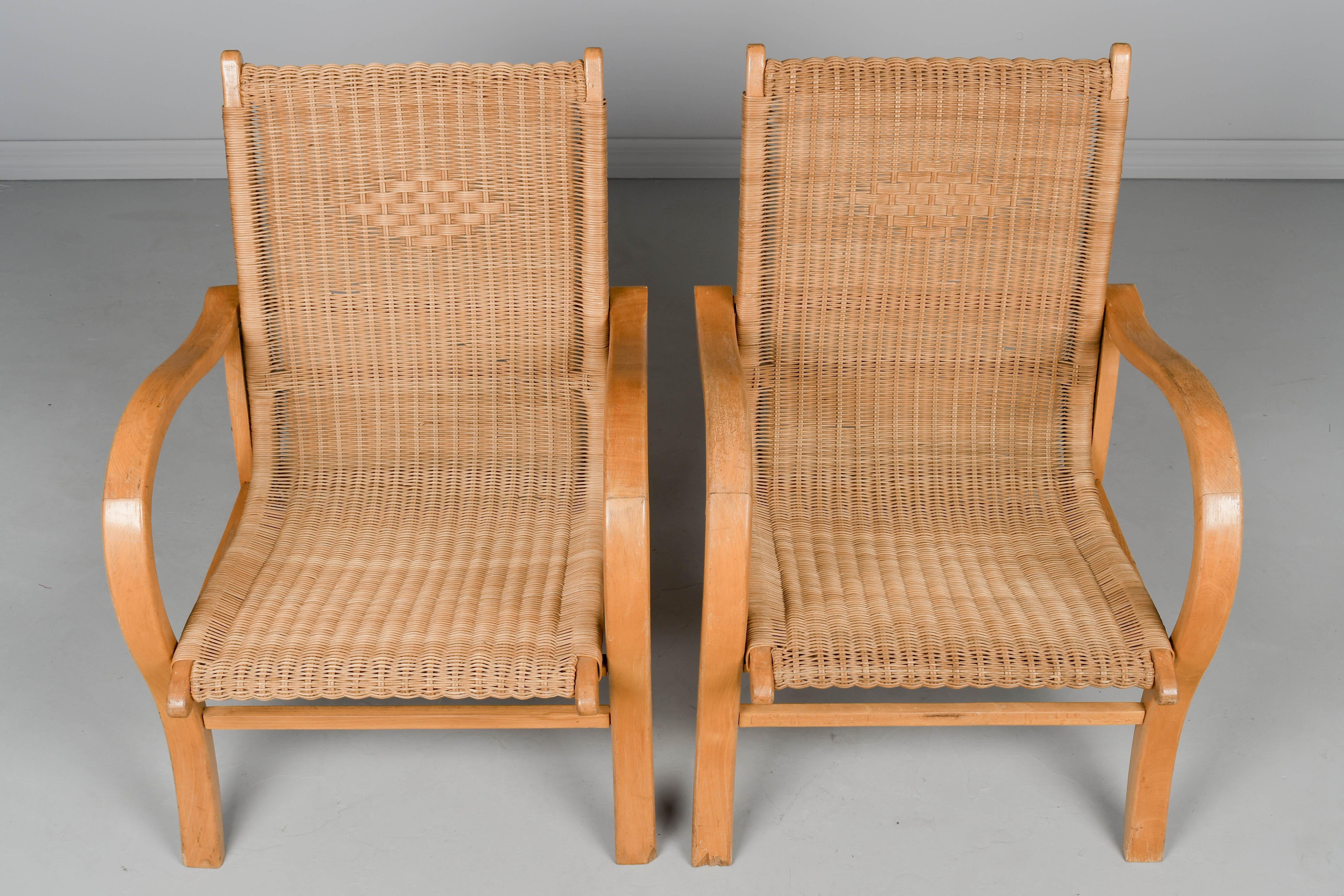 Erich Dieckmann Bauhaus Lounge Chairs, a Pair For Sale 1