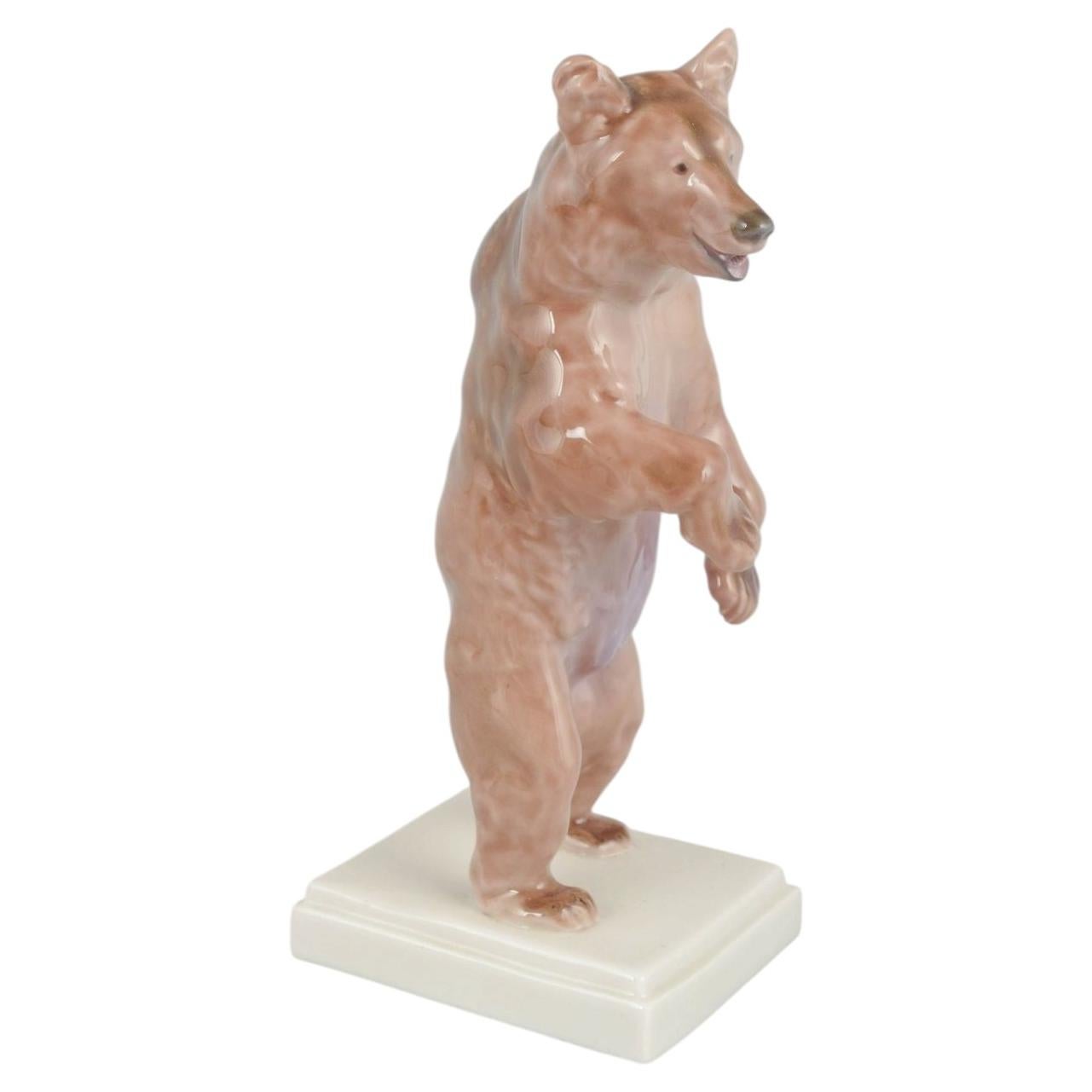 Erich Hösel for Meissen. Porcelain figure of standing brown bear. For Sale