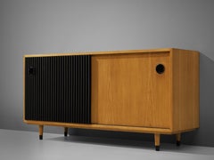 Buffet bicolore Erich Stratmann en frêne avec portes coulissantes