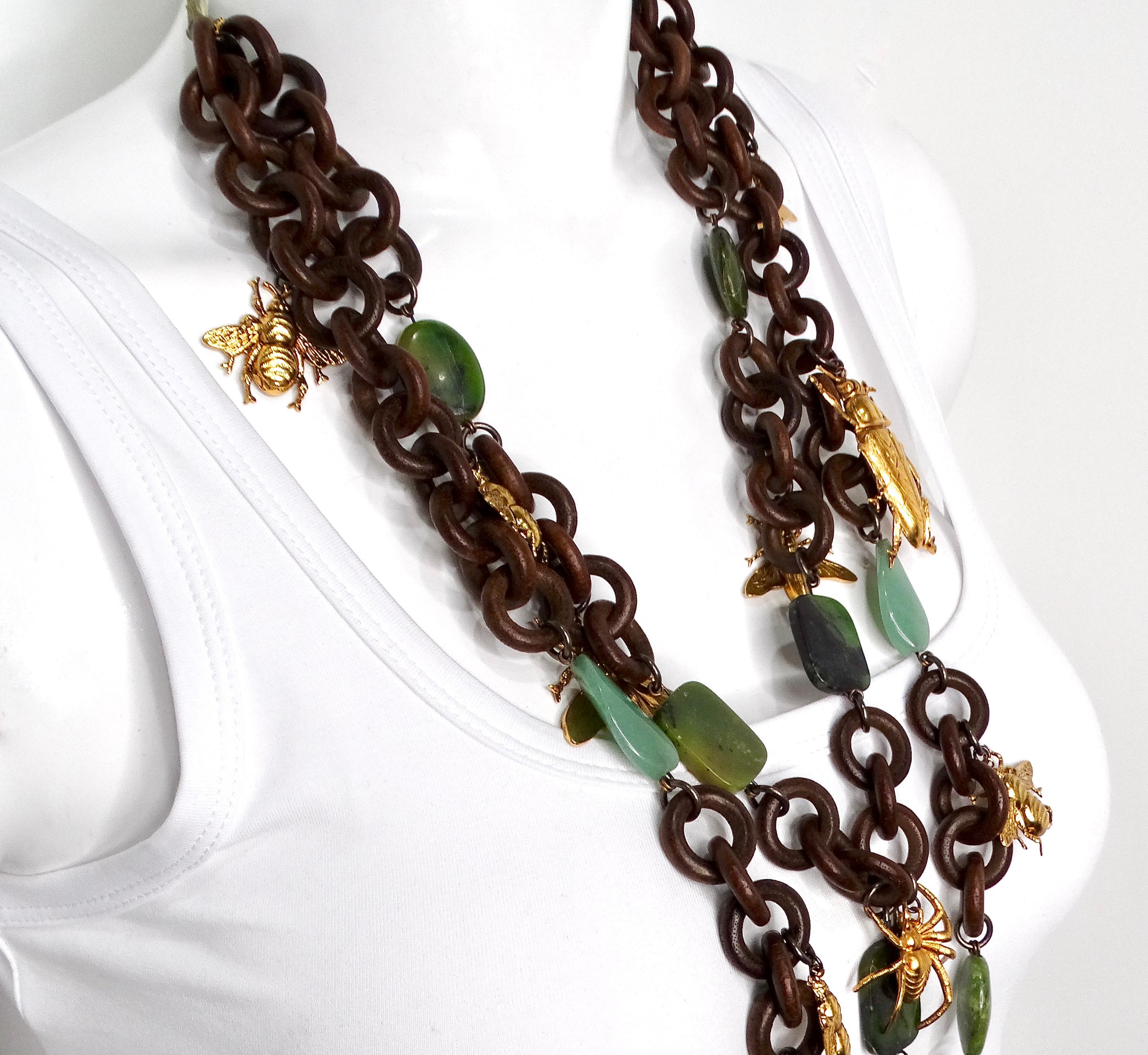 Erickson Beamon Costume Jade & Wood Chain Link Bug Charm Necklace For Sale 1