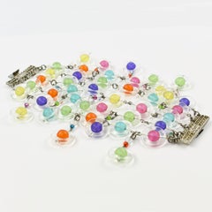 Erickson Beamon Pulsera de eslabones de lucita multicolor con colgantes