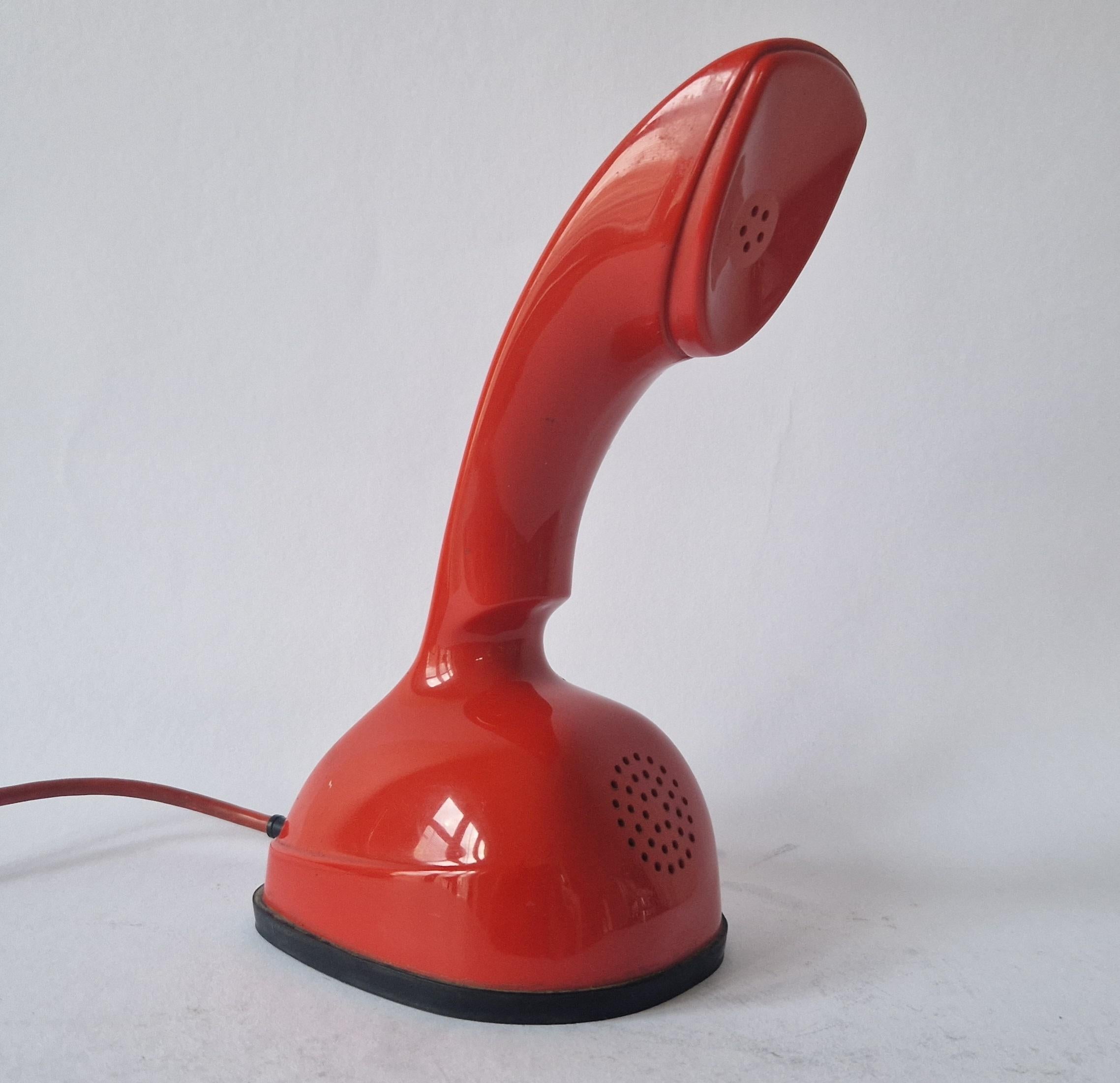 Ericofon Midcentury Plastic Cobra Telephone, L.M Ericsson, Sweden 1960s For Sale 4
