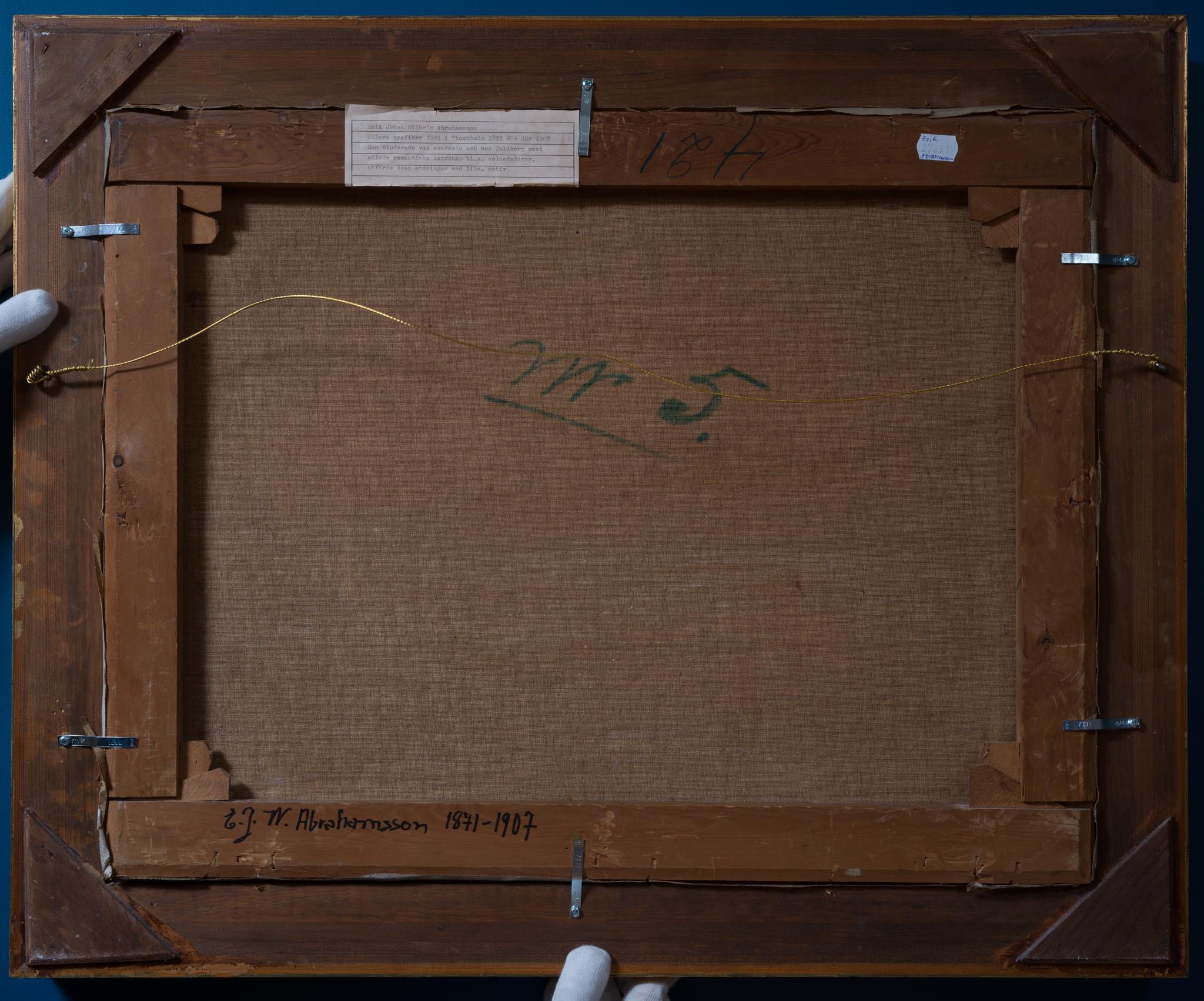 Wintersonnenuntergang über dem gefrorenen Fluss im Angebot 5