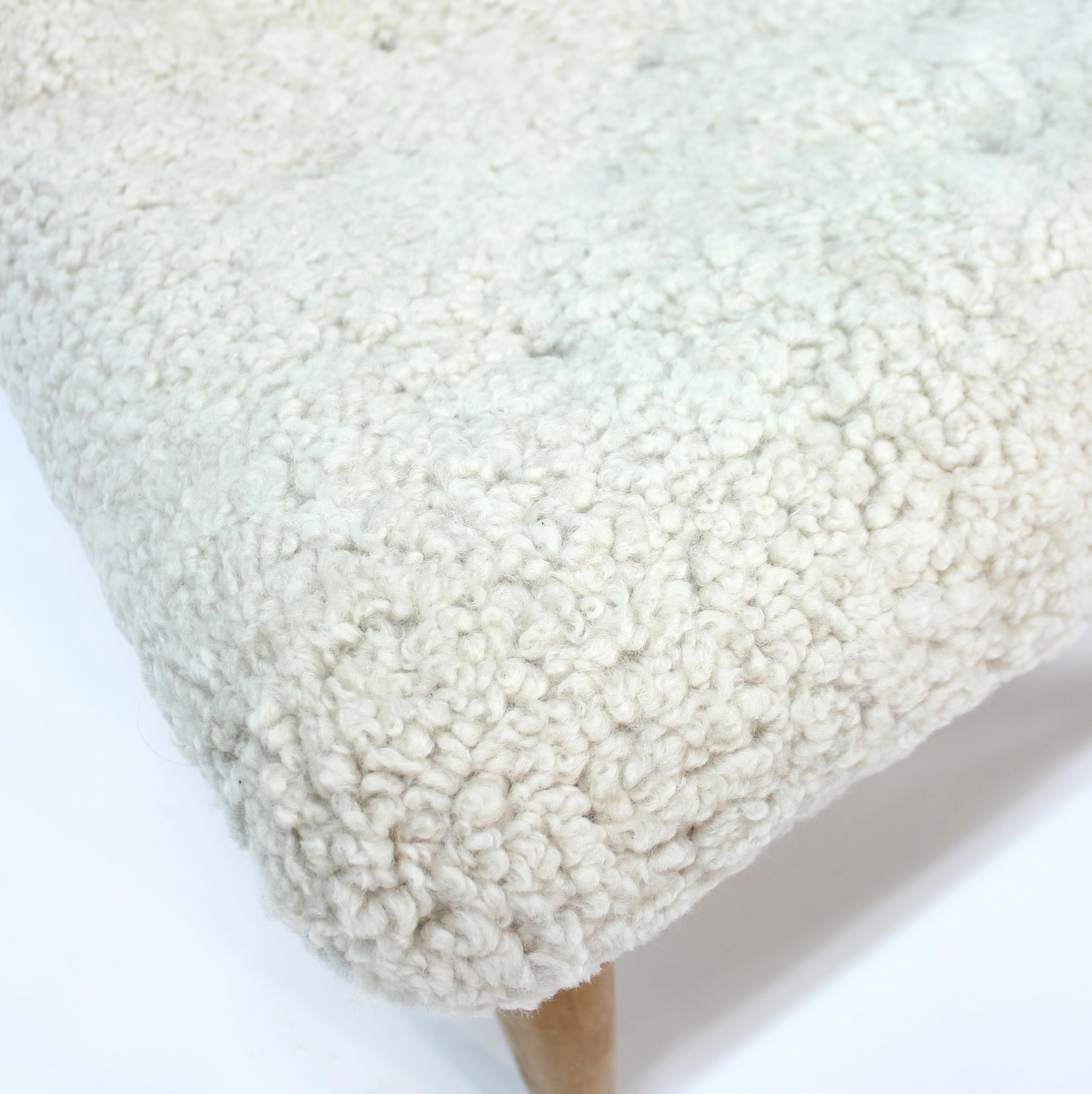 Erik Bertil Karlén, Swedish sheep skin lounge chair for Firma Rumsinteriör, 1940 For Sale 4