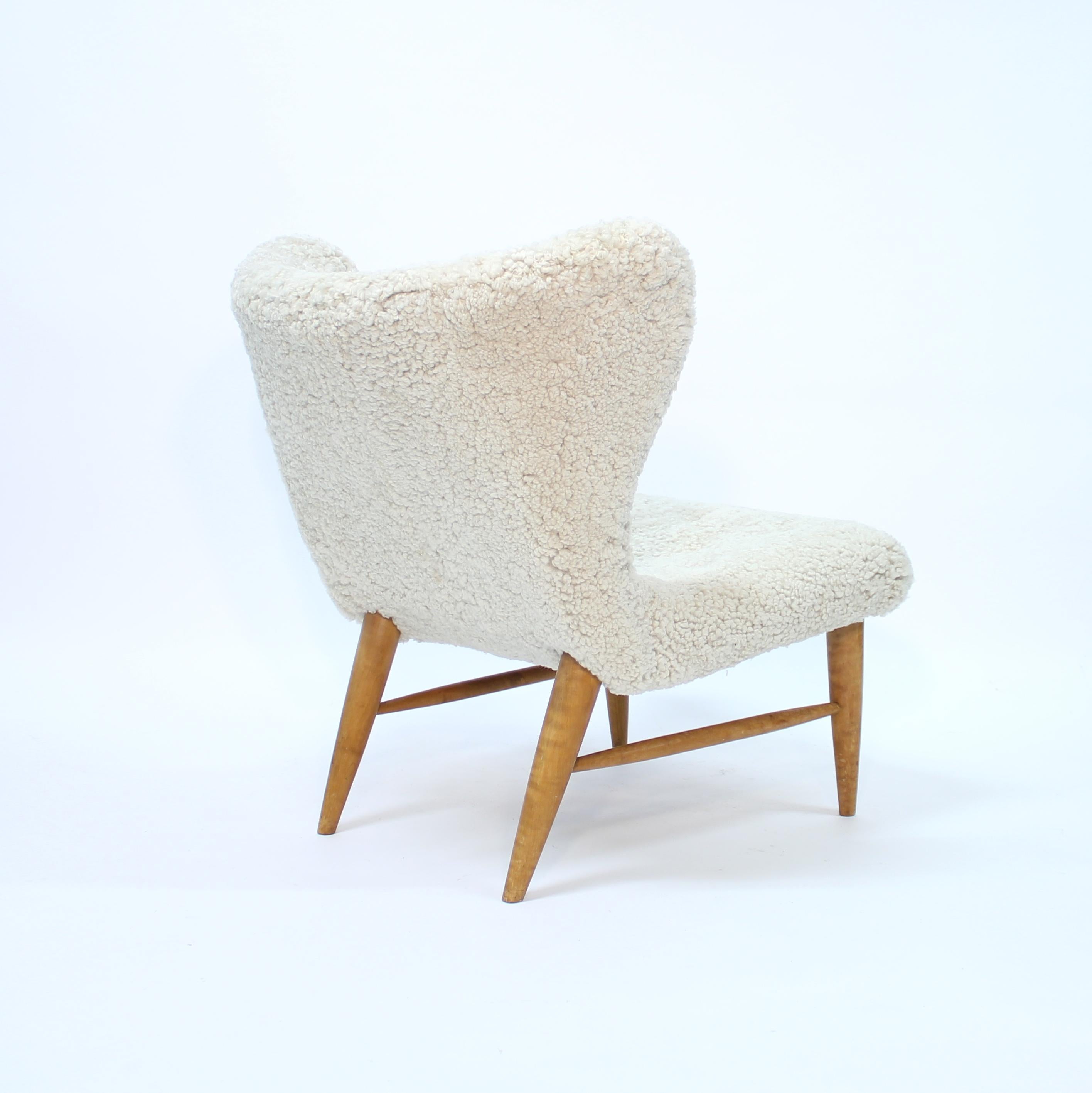 Erik Bertil Karlén, Swedish sheep skin lounge chair for Firma Rumsinteriör, 1940 For Sale 1