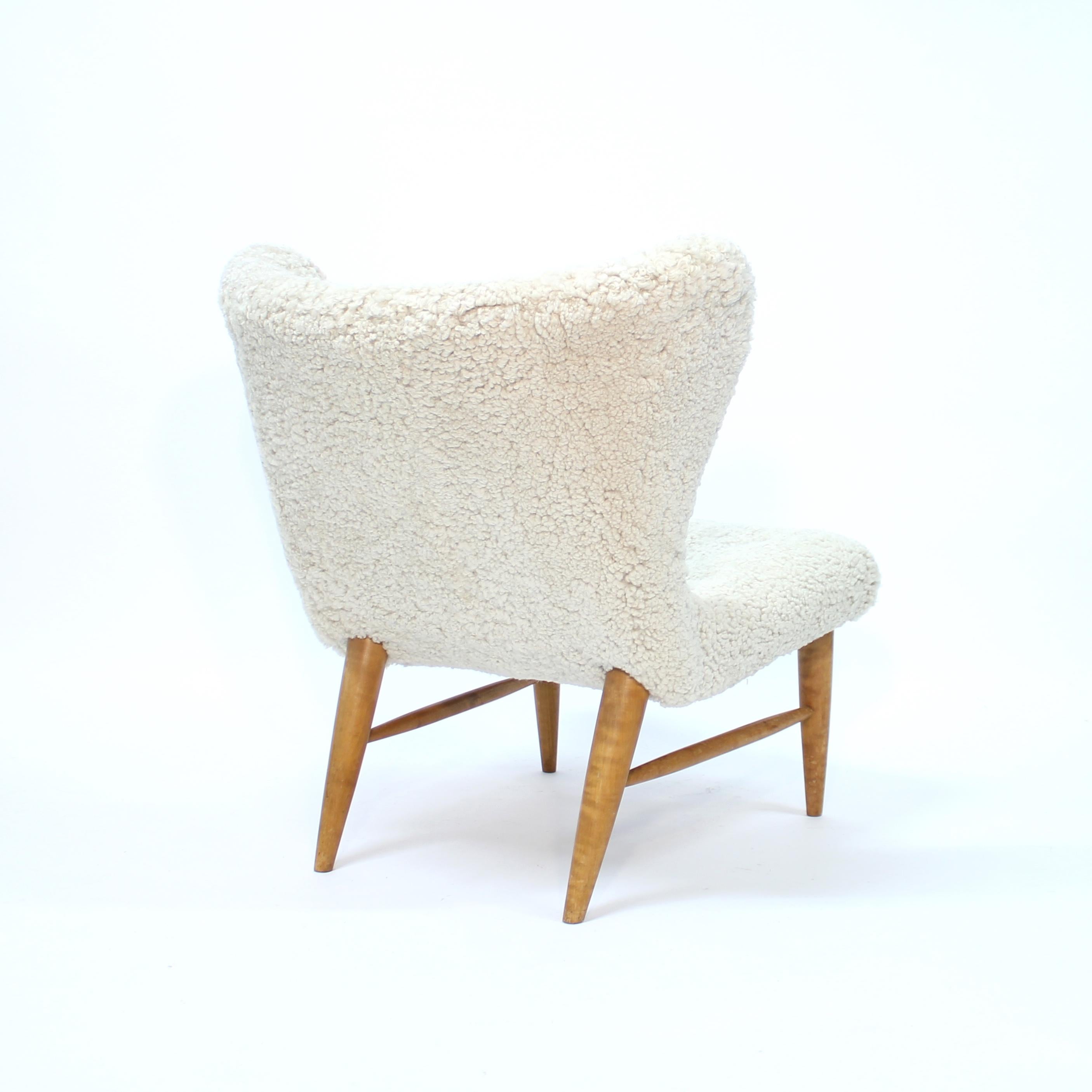 Erik Bertil Karlén, Swedish sheep skin lounge chair for Firma Rumsinteriör, 1940 For Sale 2