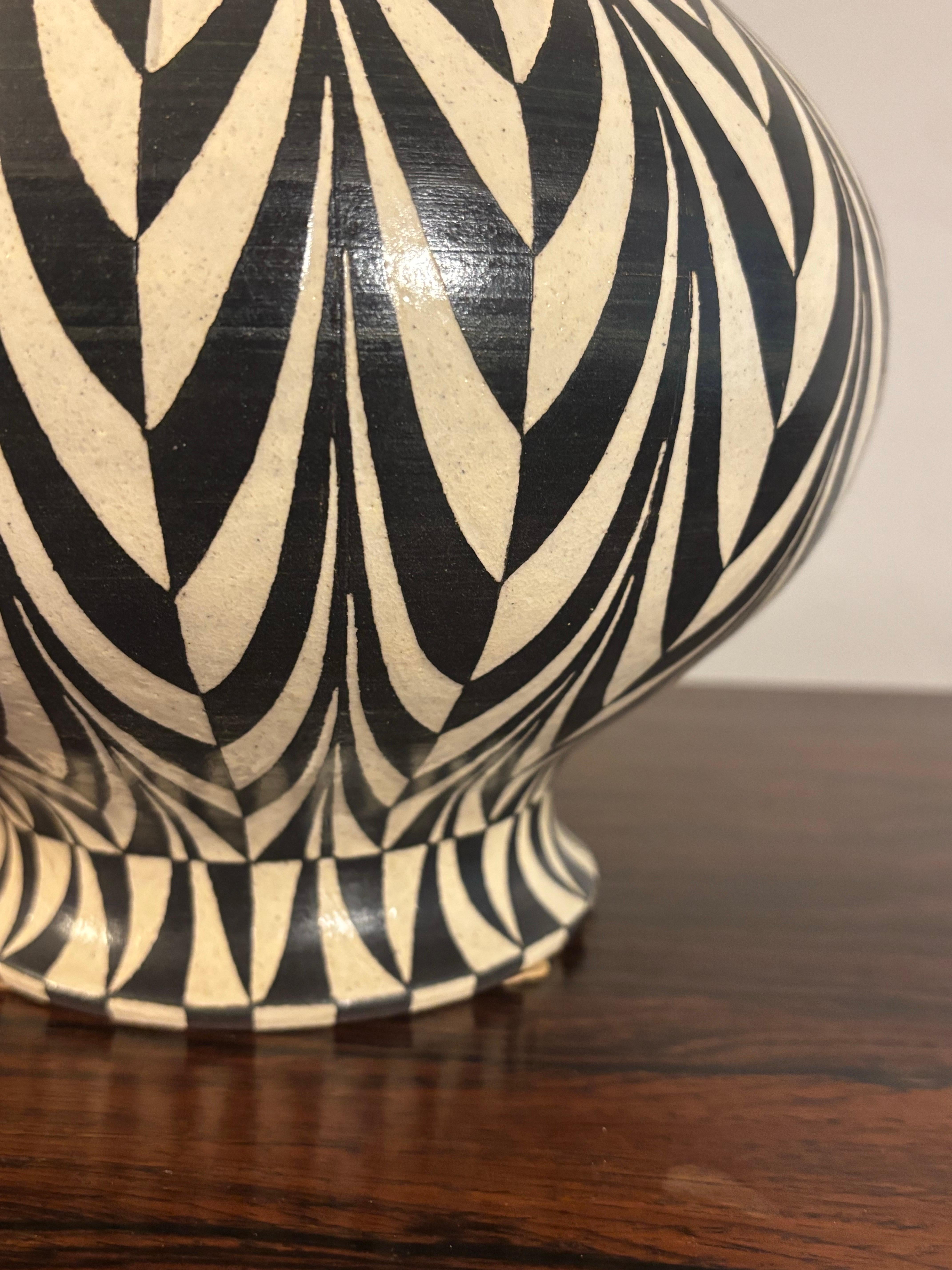 Vaso in studio Pottery di Erik Bright, 1996 In condizioni buone in vendita a Boynton Beach, FL