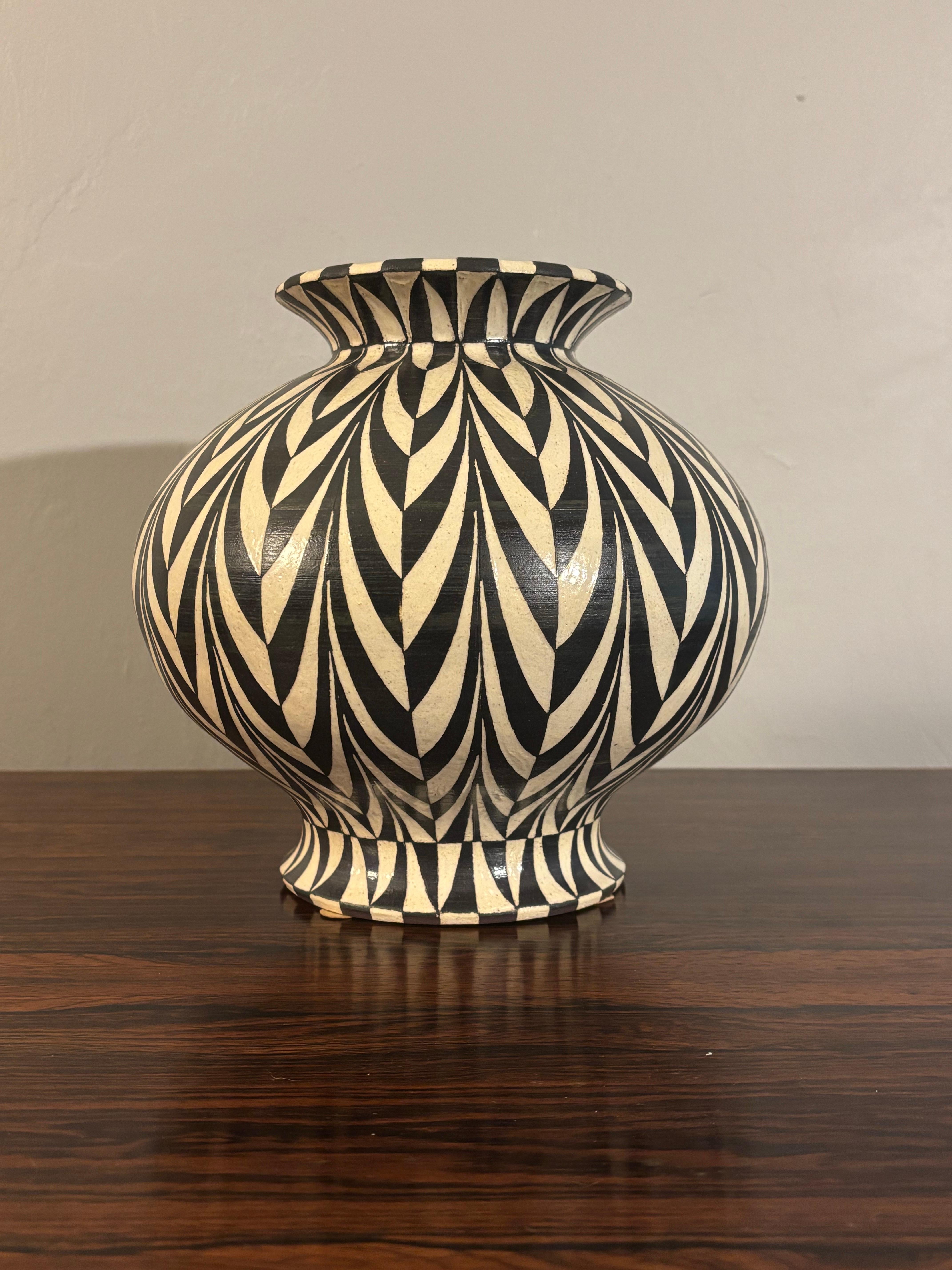 Cotto Vaso in studio Pottery di Erik Bright, 1996 in vendita