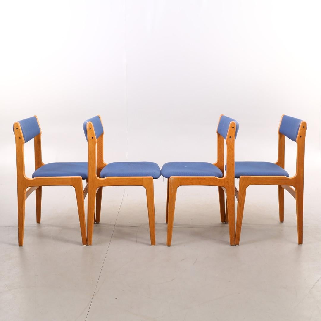 Scandinave moderne Erik Buch 1960s Dining Chairs Set of 8 1960s mid century modern Blue en vente