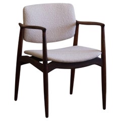 Erik Buch, fauteuil en bois de rose et bouclé, chaise de capitaine, Ørum Møbelfabrik, 1960
