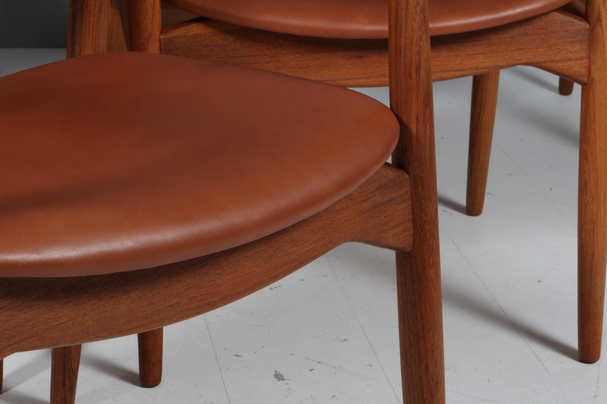 Fauteuils 'Grain' en teck et cuir d'aniline pleine fleur en vente 1