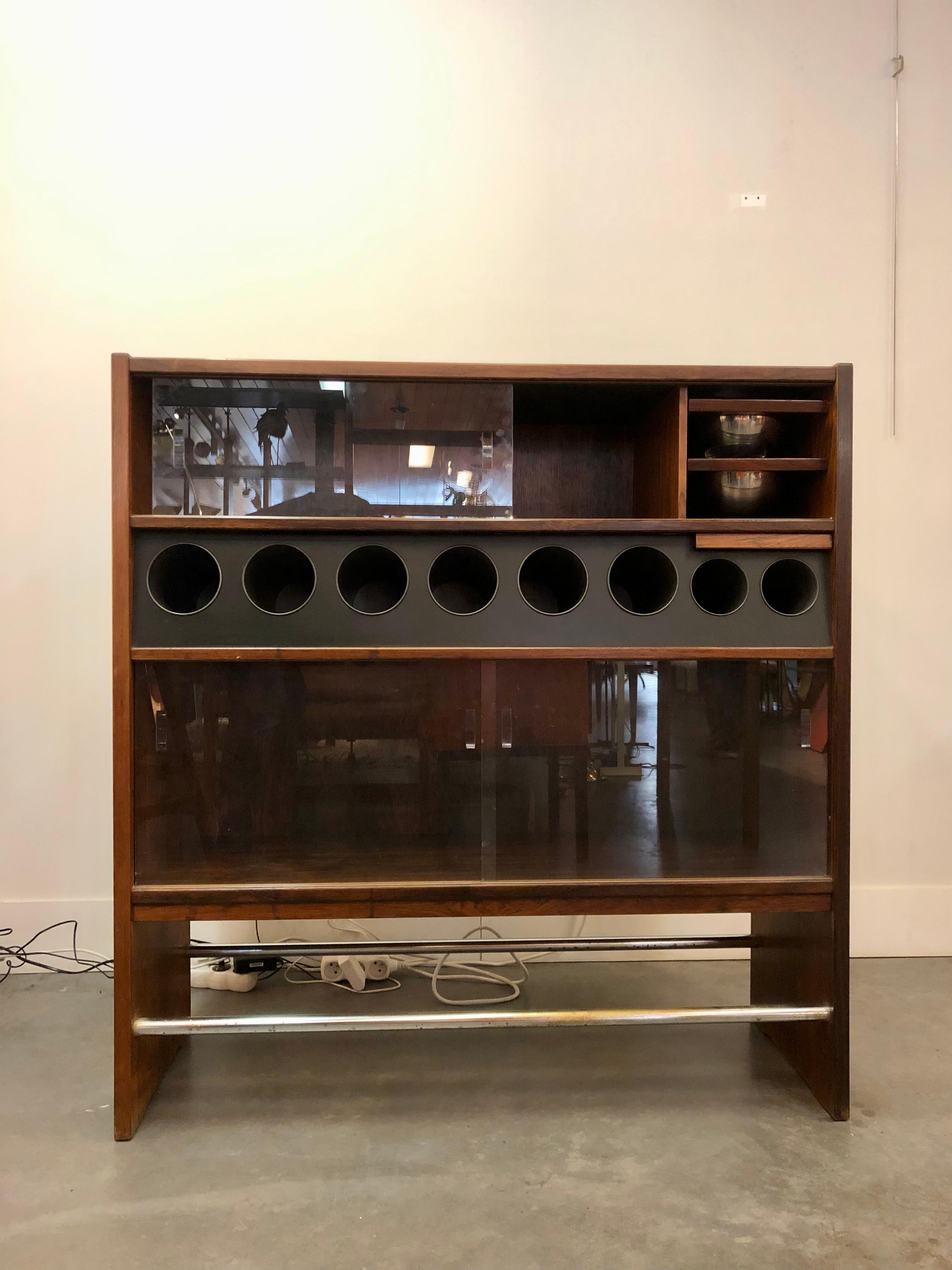 Dry Bar around 1960 by Erik Buch in rosewood by danish cabinet maker’s Heltborg möbler.
Some impressed marks on the leather top of the bar (see pictures).