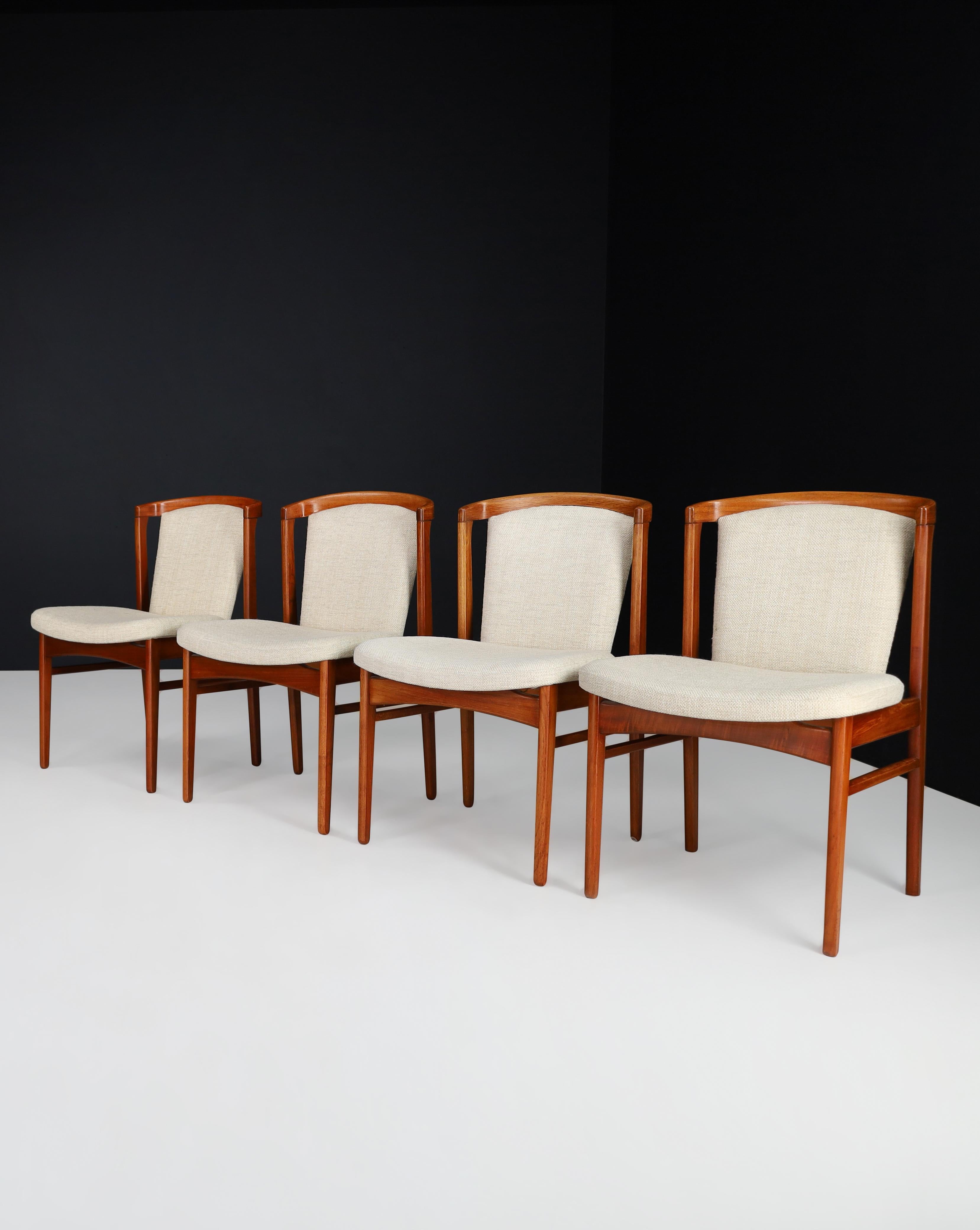 Erik Buch Dining Chairs for Orum Mobler, Denmark, 1960s For Sale 5