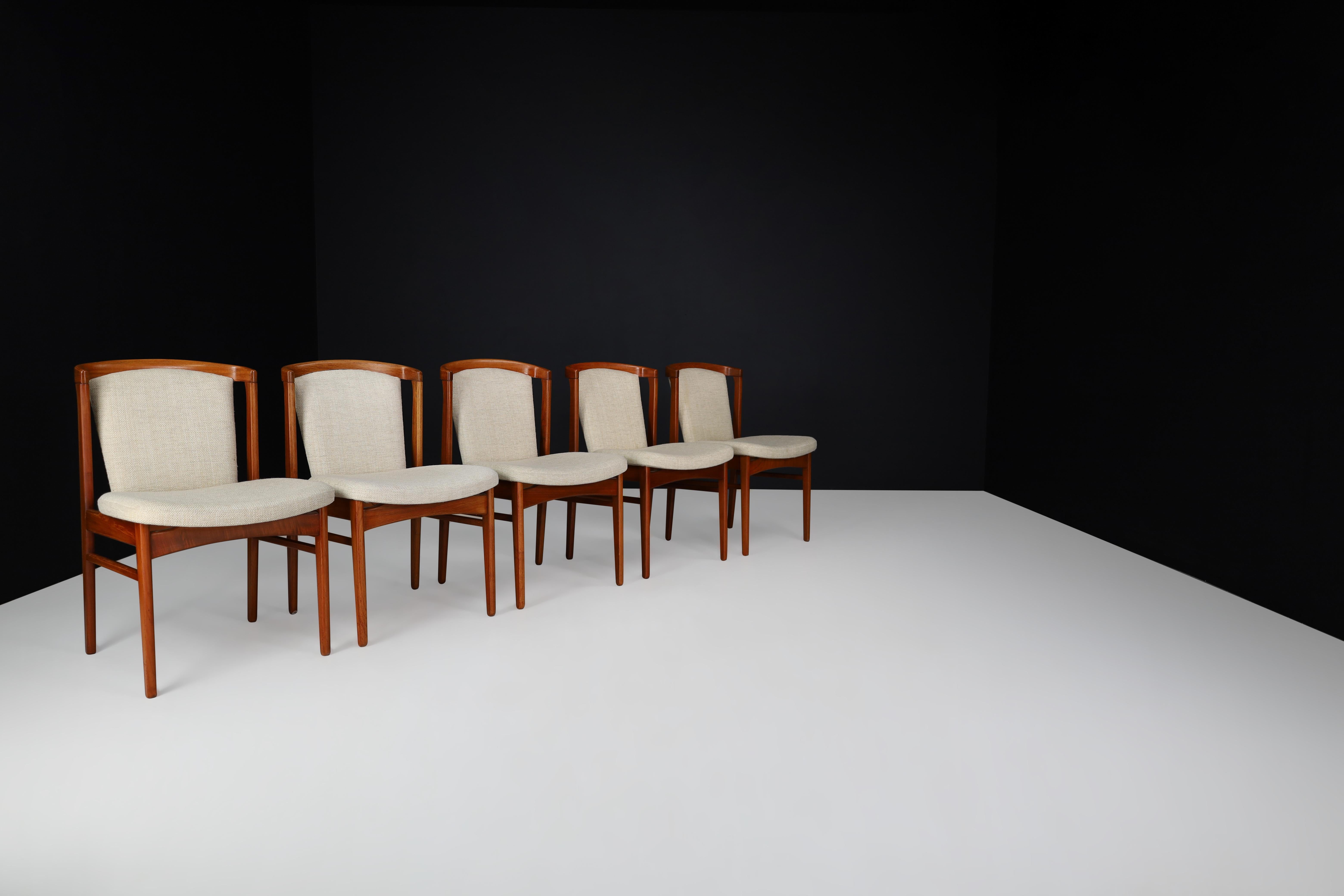Fabric Erik Buch Dining Chairs for Orum Mobler, Denmark, 1960s For Sale