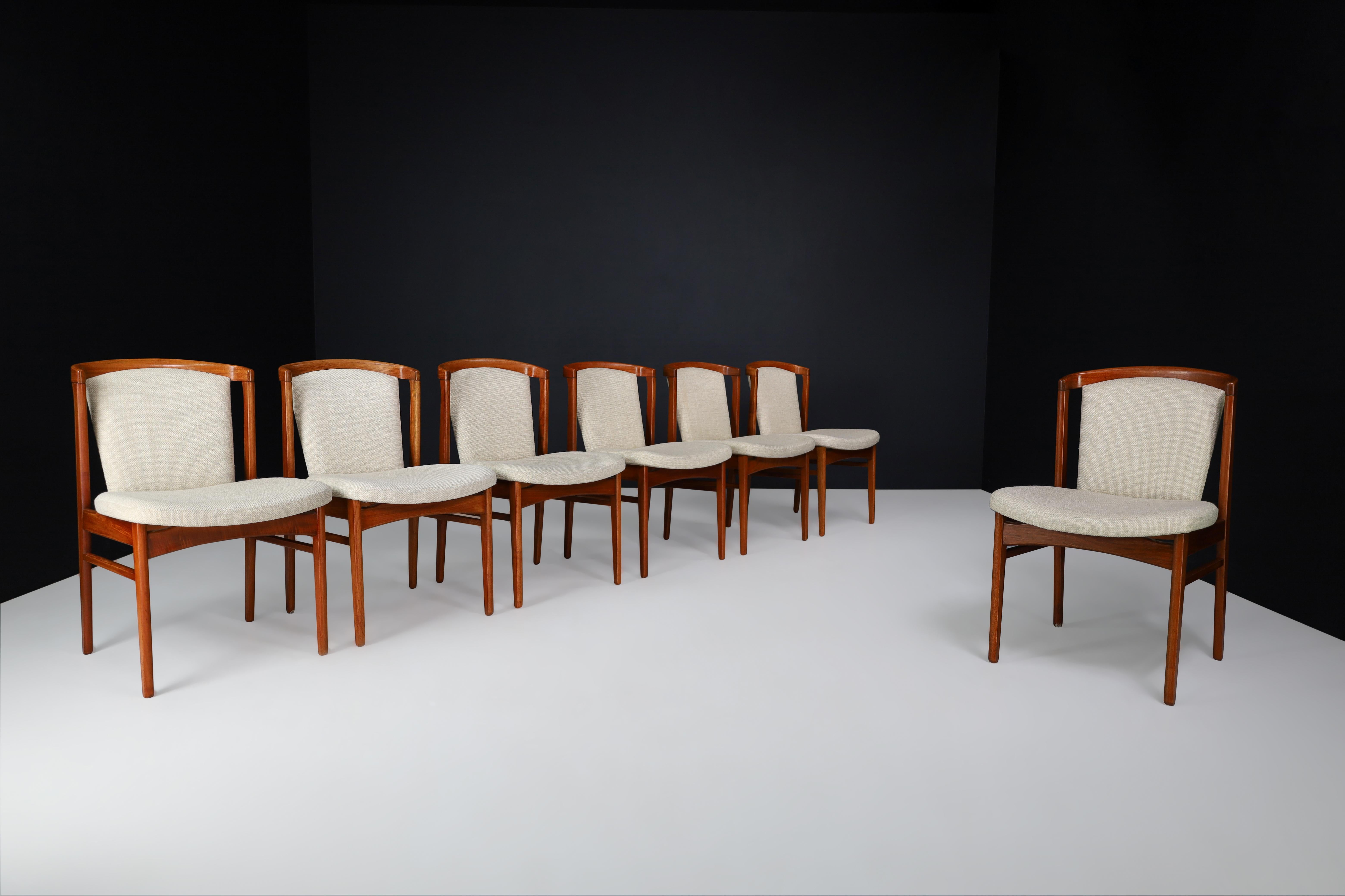 Erik Buch Dining Chairs for Orum Mobler, Denmark, 1960s For Sale 1