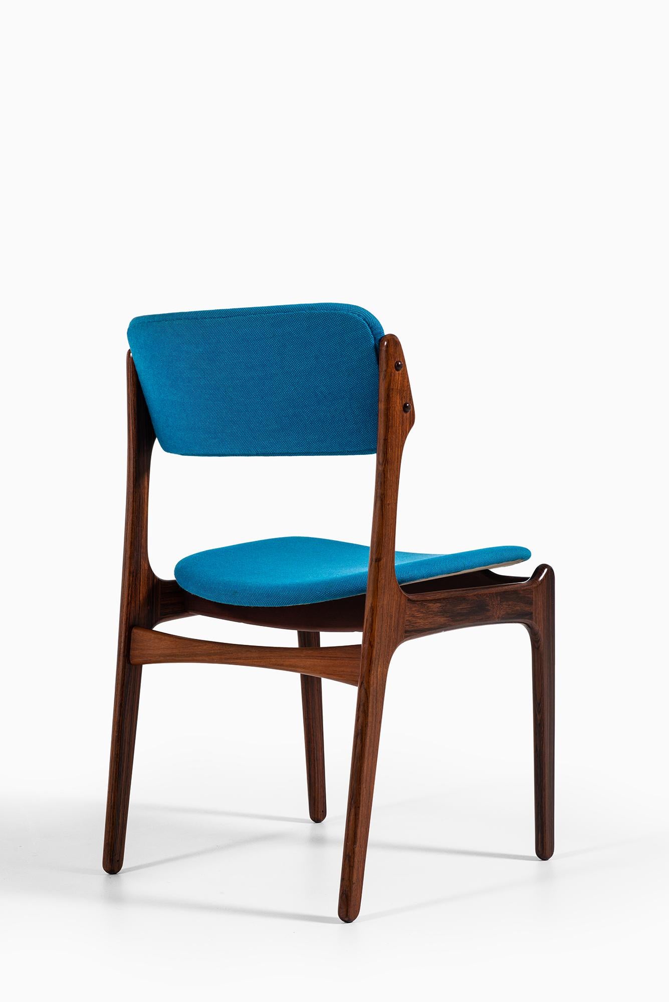 Erik Buch Dining Chairs Model OD-49 by Oddense Maskinsnedkeri in Denmark For Sale 2