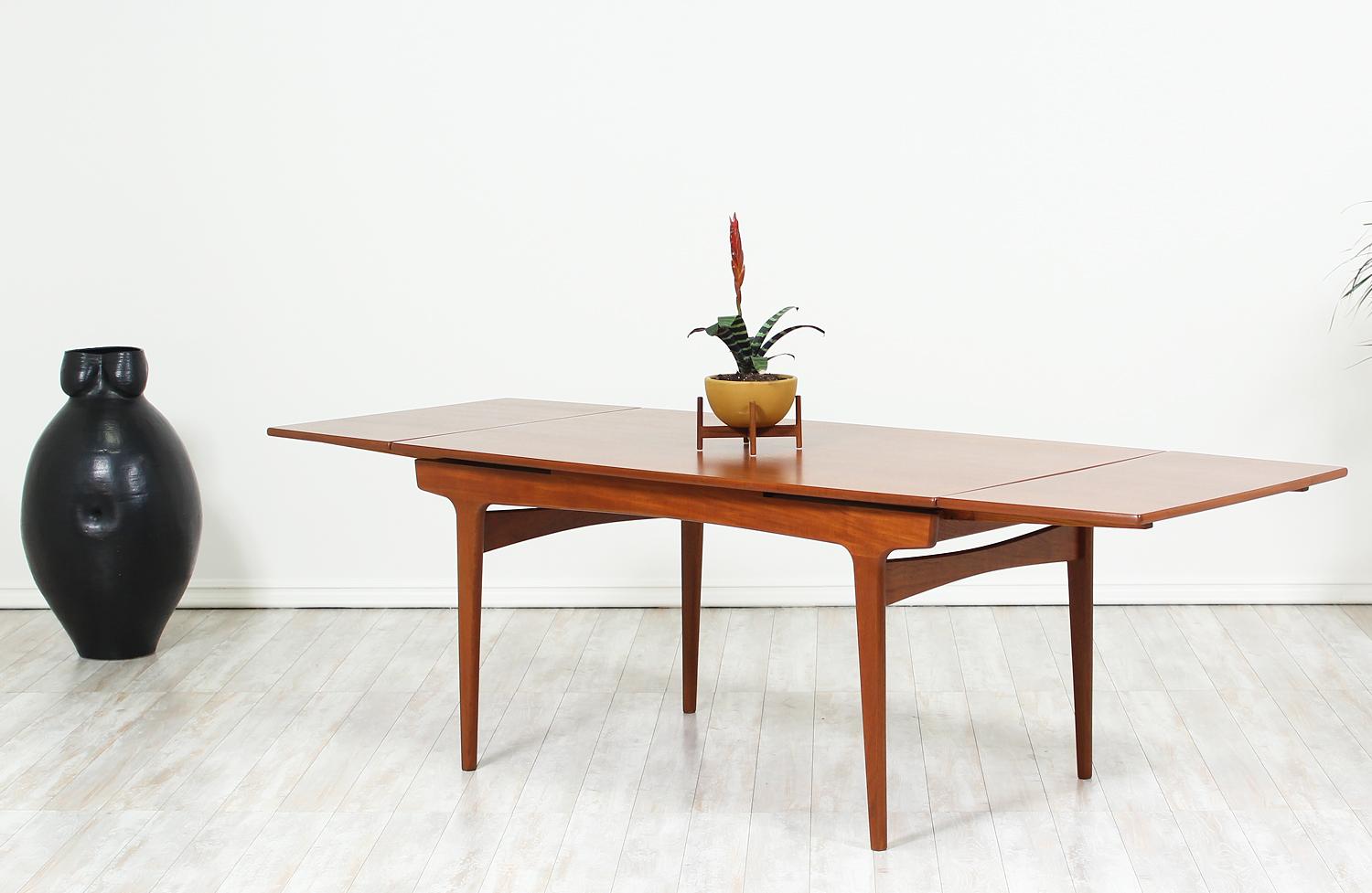 Erik Buch Dining Table for Funder-Schmidt & Madsen 4