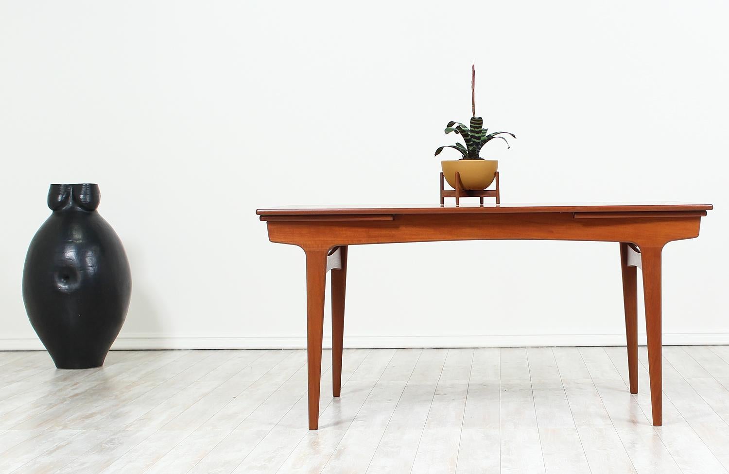 Mid-Century Modern Erik Buch Dining Table for Funder-Schmidt & Madsen