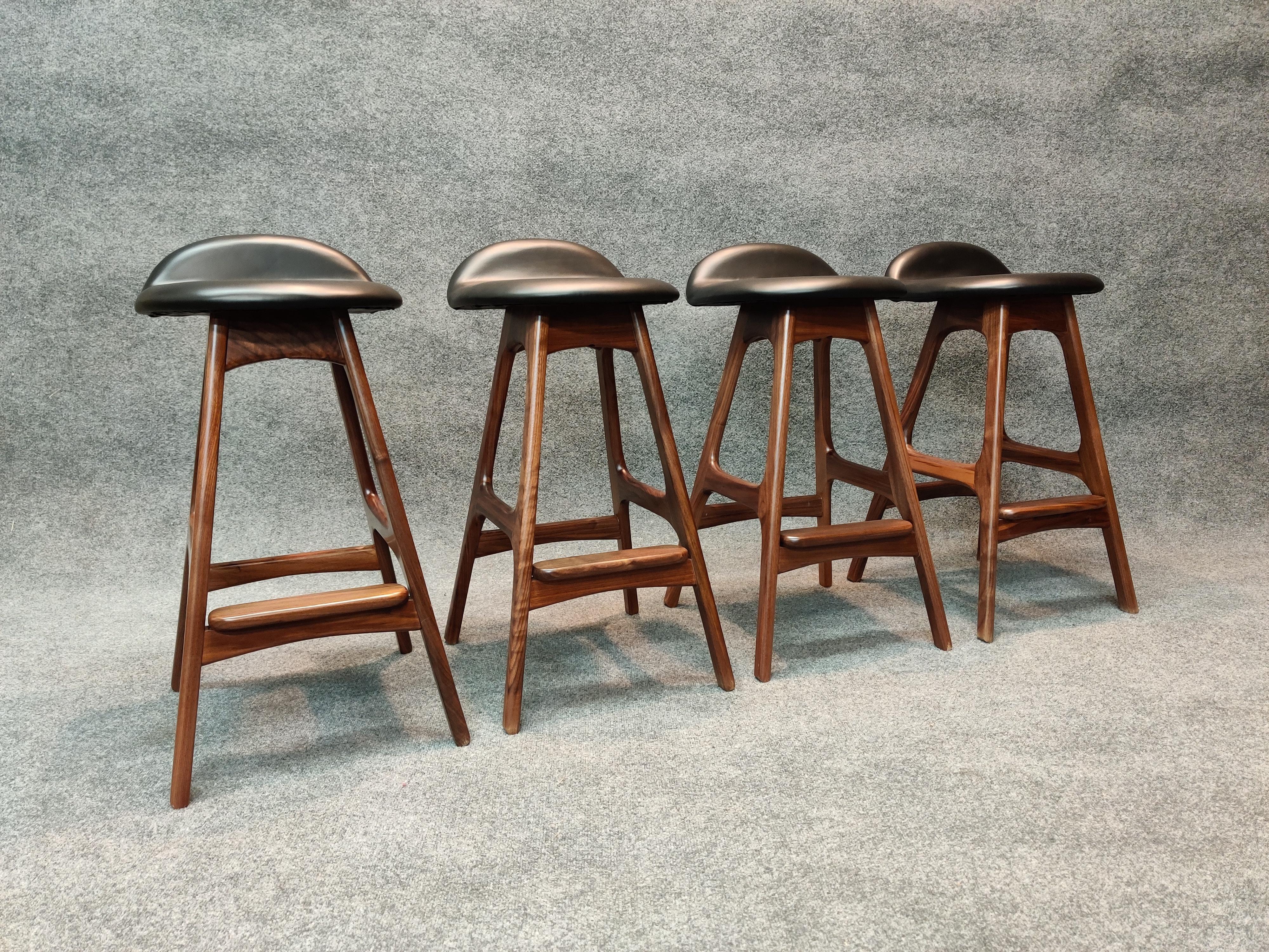 Designed by Erik Buck in the 1960s, this high quality reproduction of the Buch Counter Stool has an organic and functional structure which is characteristic of the inimitable Danish design language. Its smooth form creates a casual effect of