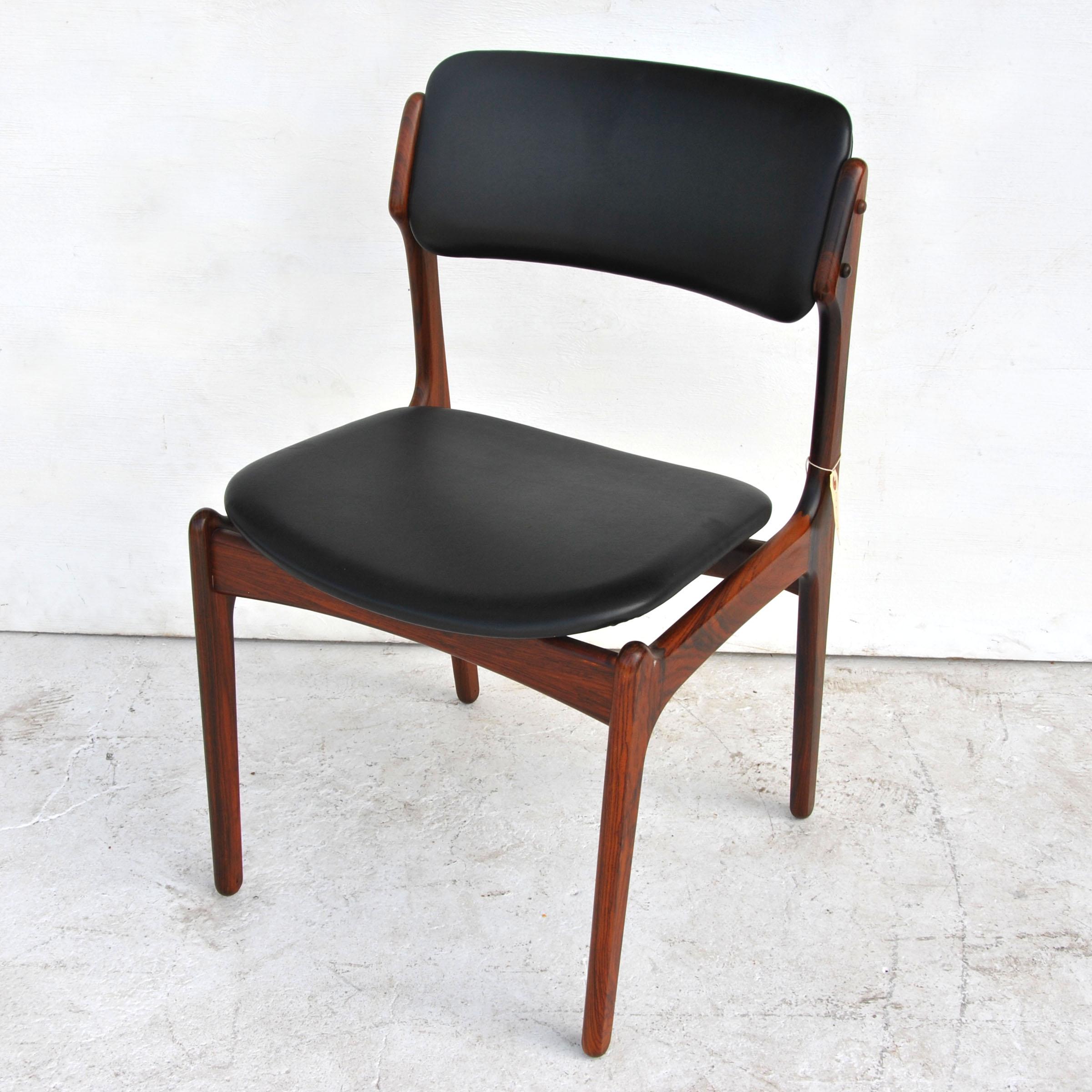 Erik Buch For O.D. Mobler Danish Rosewood Side Chair In Good Condition In Pasadena, TX