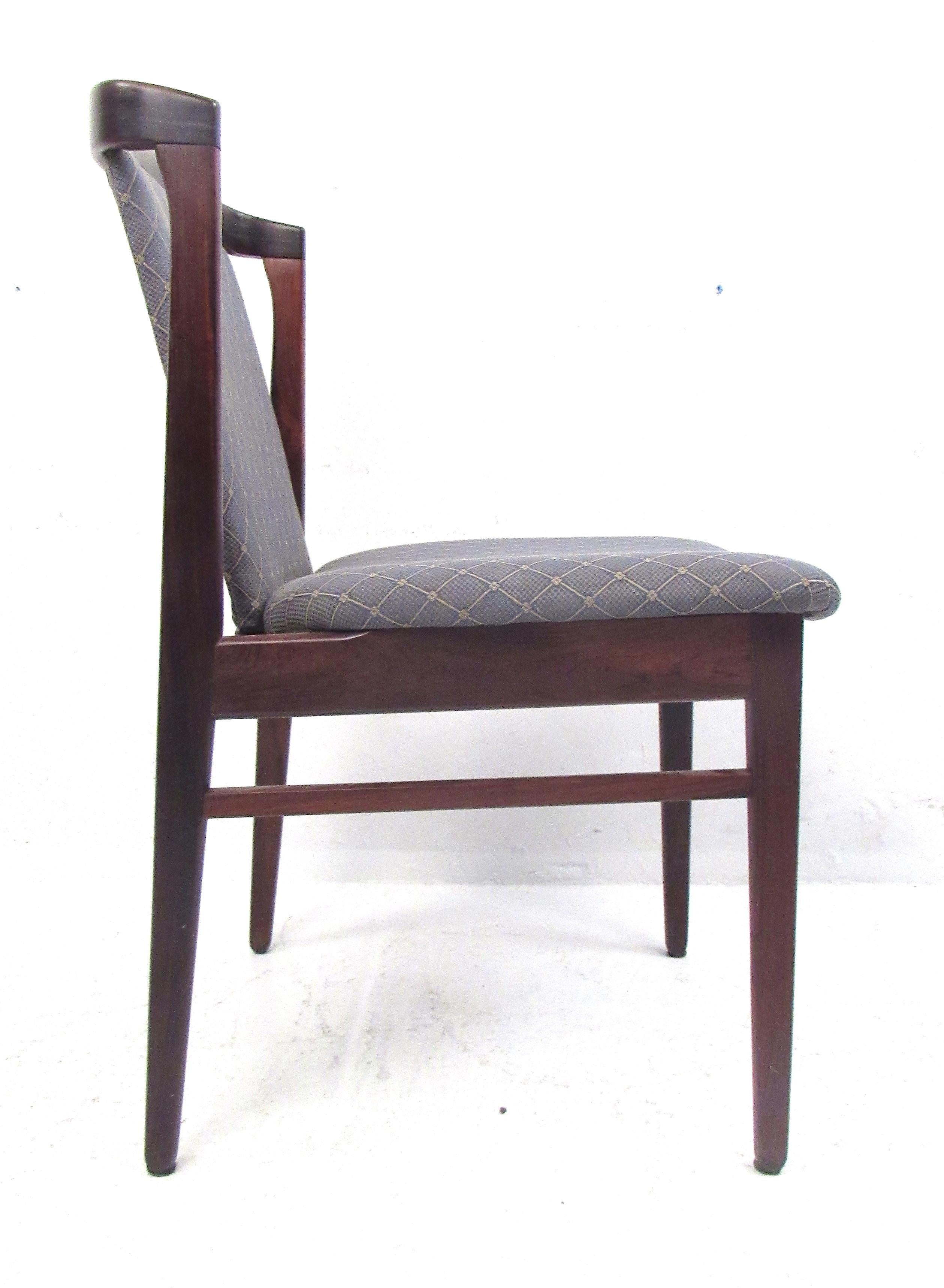 Erik Buch for Orum Mobler Rosewood Dining Chairs and Table In Fair Condition For Sale In Brooklyn, NY