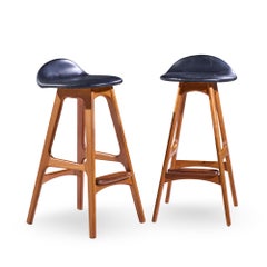 Erik Buch Tabourets de bar en teck danois du milieu du siècle - Paire