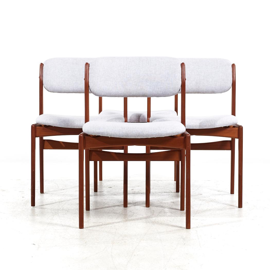 Erik Buch Mid Century Danish Teak Dining Chairs - Set of 4

Each chair measures: 19.75 wide x 22 deep x 31 inches high, with a seat height/chair clearance of 18 inches

All pieces of furniture can be had in what we call restored vintage condition.