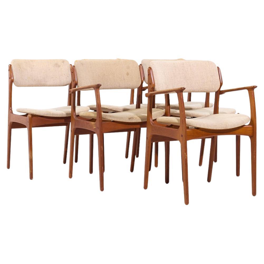 Erik Buch Dänische Teakholz-Esszimmerstühle aus der Mitte des Jahrhunderts - 6er-Set im Angebot