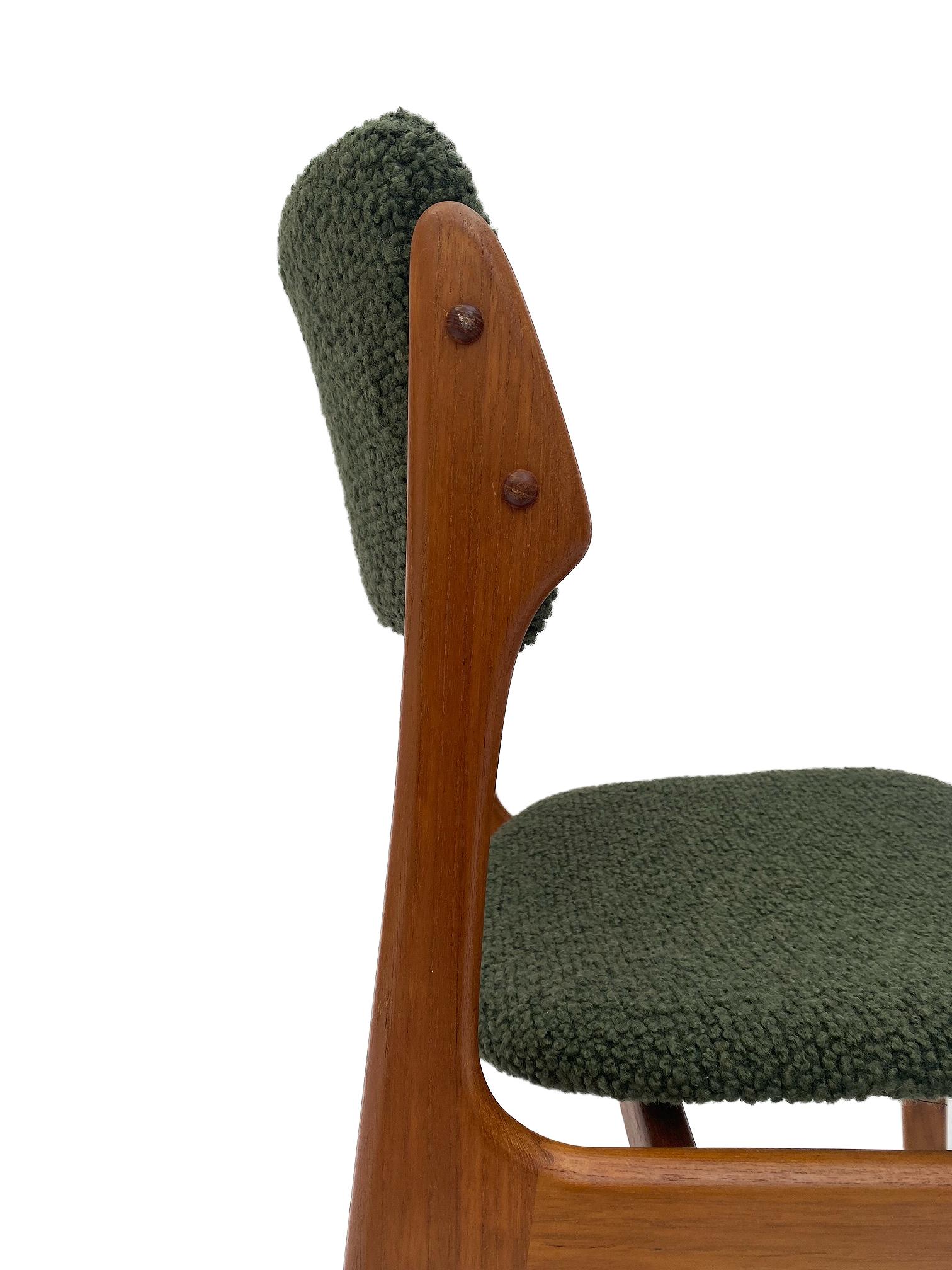 Erik Buch Model 49 Teak and Green Boucle Desk Chair. Denmark, 1960s In Excellent Condition In London, GB