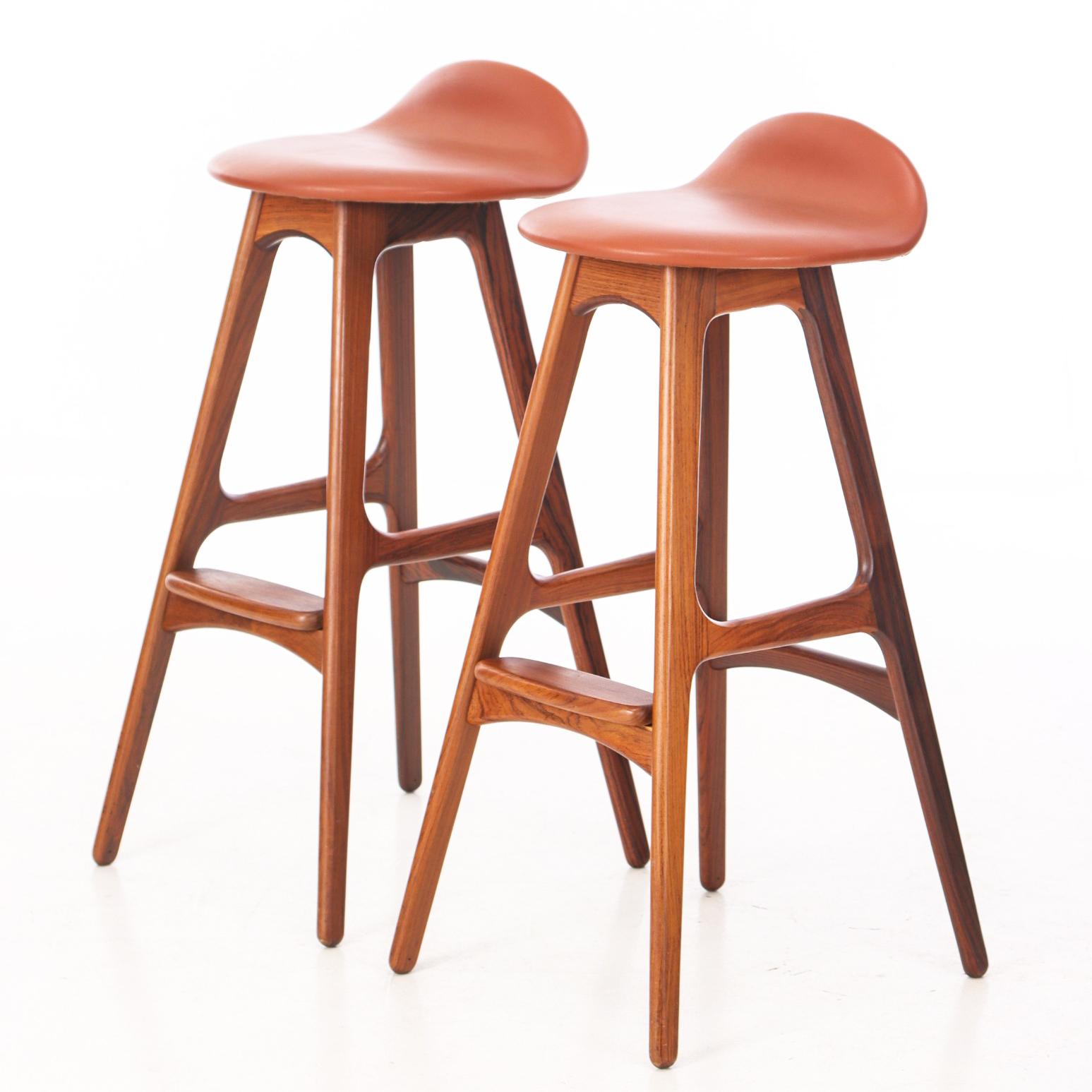 Mid-Century Modern Erik Buch rosewood and leather barstools model OD-61. Denmark 1960s For Sale