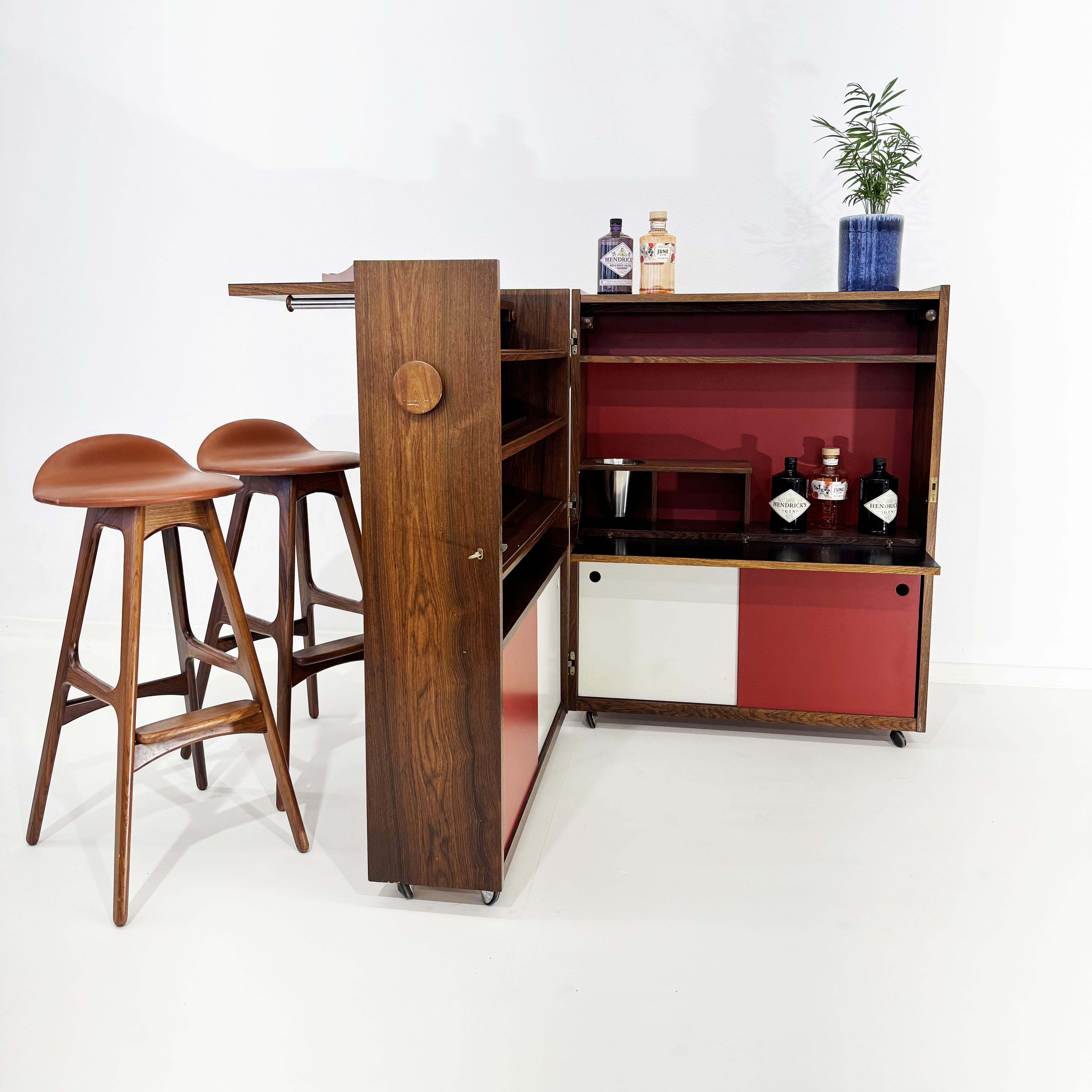 Mid-Century Modern Erik Buch rosewood bar set with bar and two barstools. Denamrk 1960s. Rare set For Sale