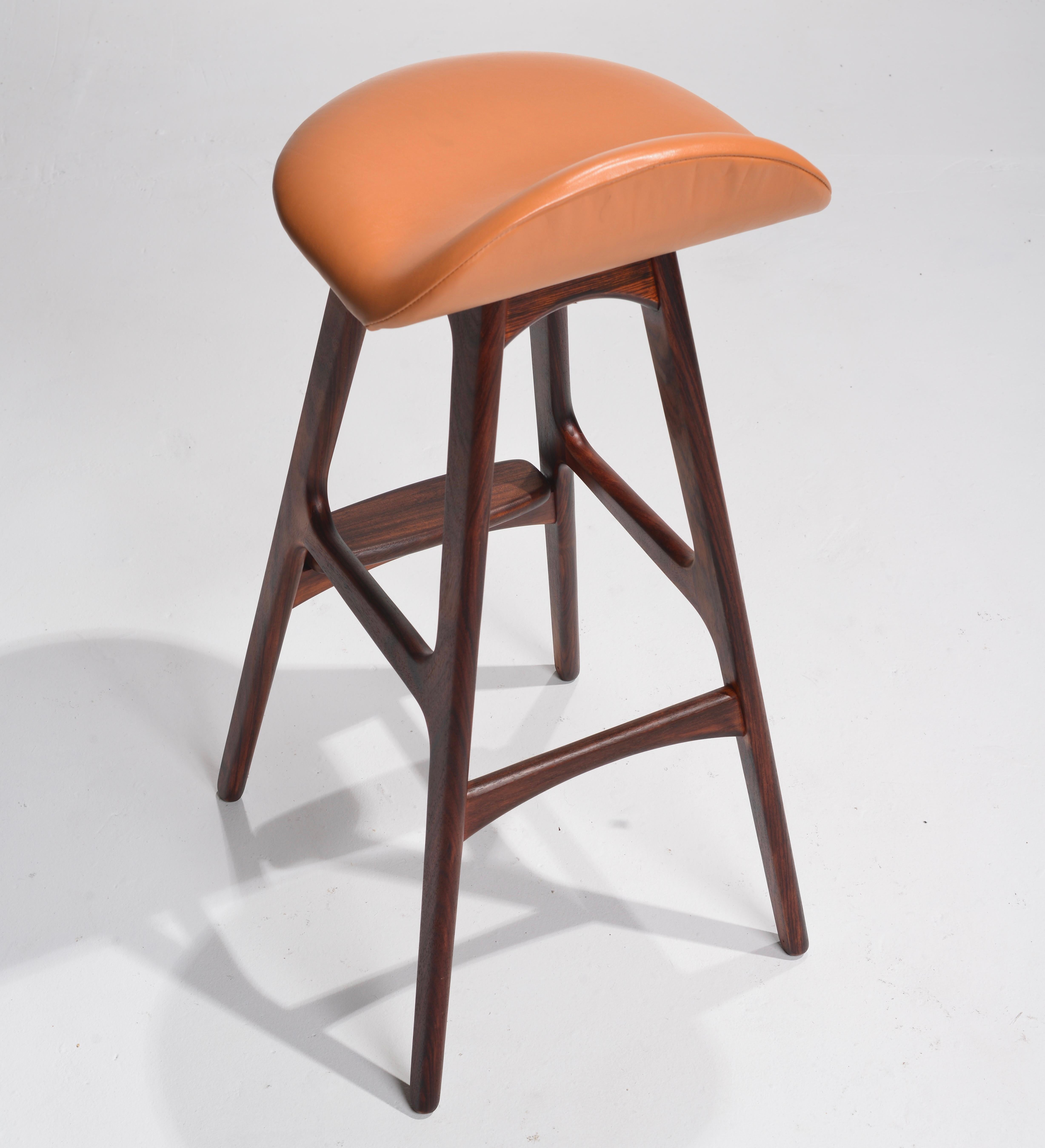 Erik Buch Rosewood Bar Stools by Oddense Maskinsnedkeri In Excellent Condition For Sale In Los Angeles, CA