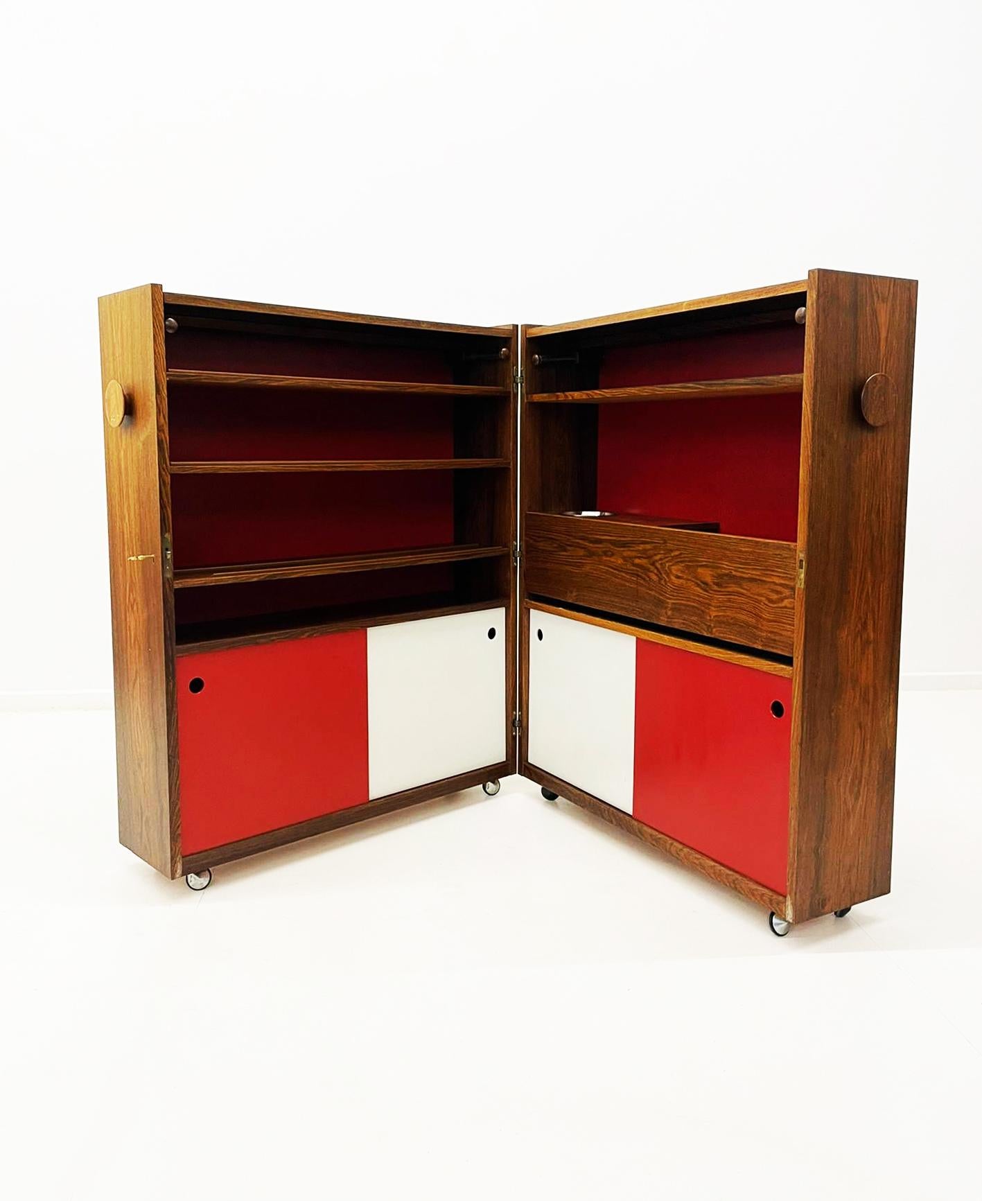 Erik Buch rosewood foldable bar. Denamrk 1960s For Sale 5