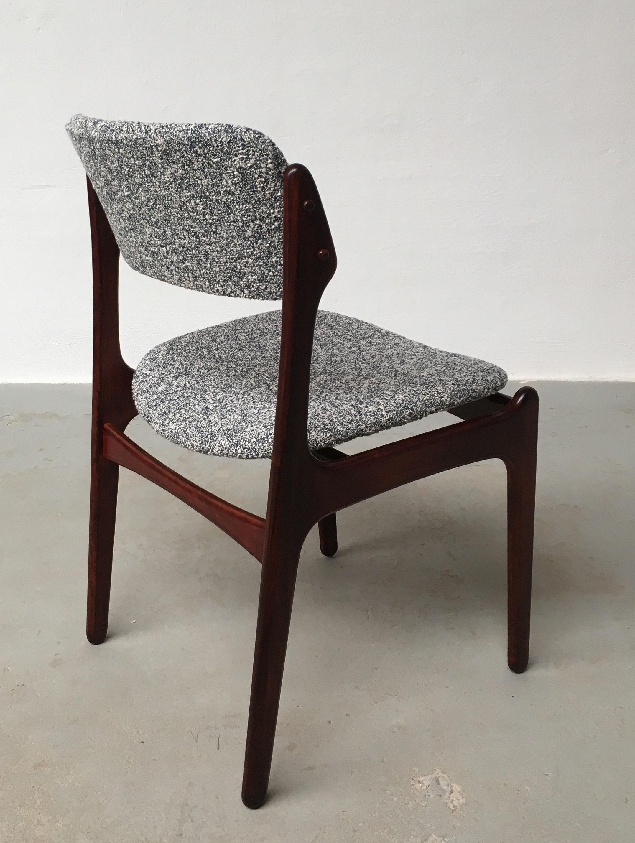 Erik Buch Set of Ten Fully Restored Rosewood Dining Chairs Inc Custom Upholstery For Sale 3