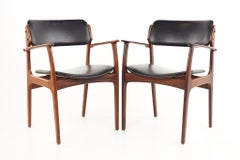 Erik Buch Style Mid Century Rosewood Captains Armchairs, a Pair