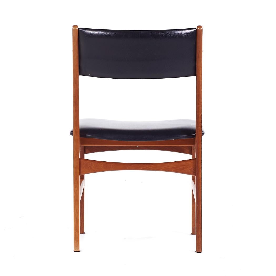 Erik Buch Style Mid Century Teak Dining Chairs - Set of 6 For Sale 1