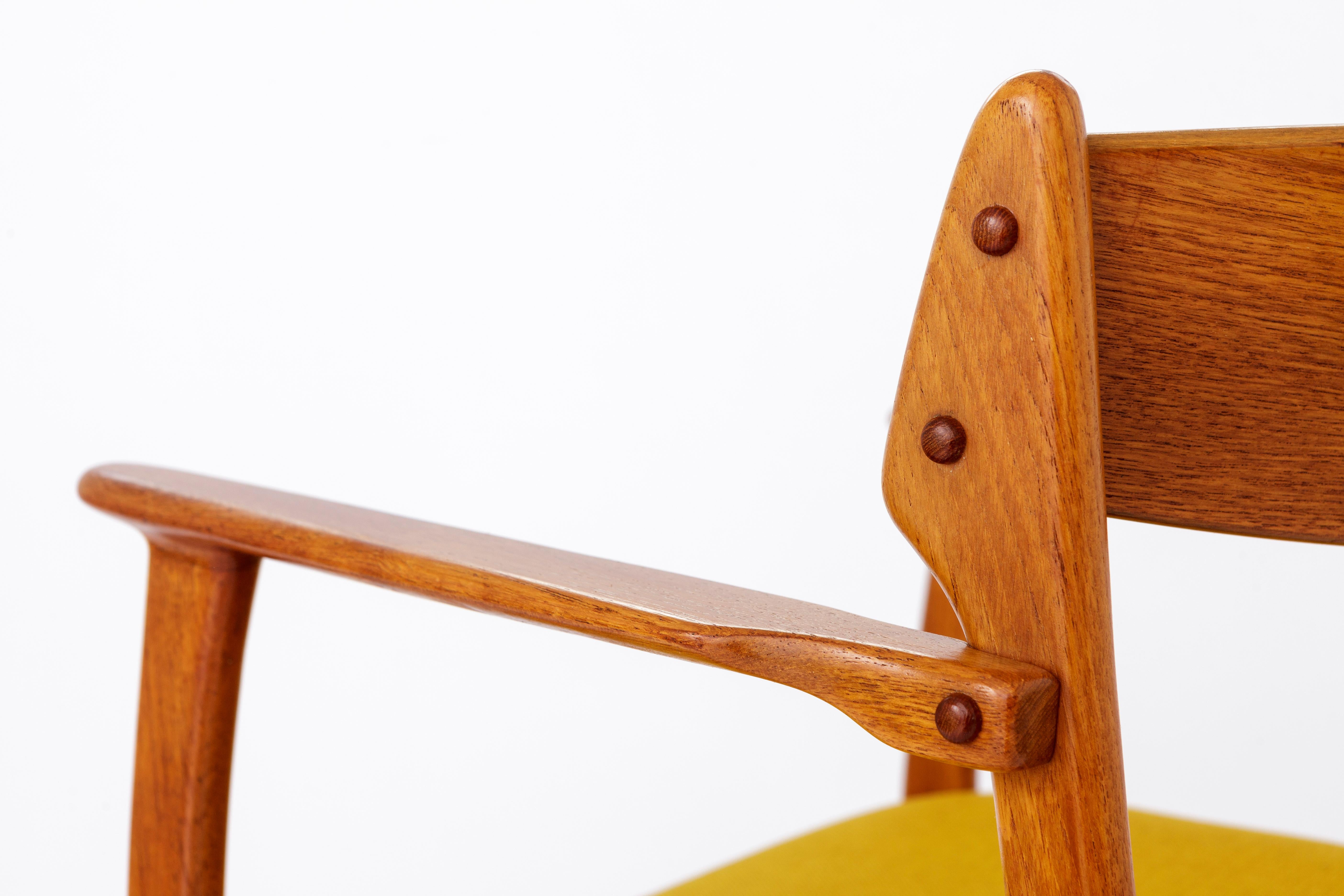 Erik Buch Teakholz-Sessel, Dänemark 1960er Jahre  Dänischer Mid-Century Modern Esszimmerstuhl (Mitte des 20. Jahrhunderts) im Angebot