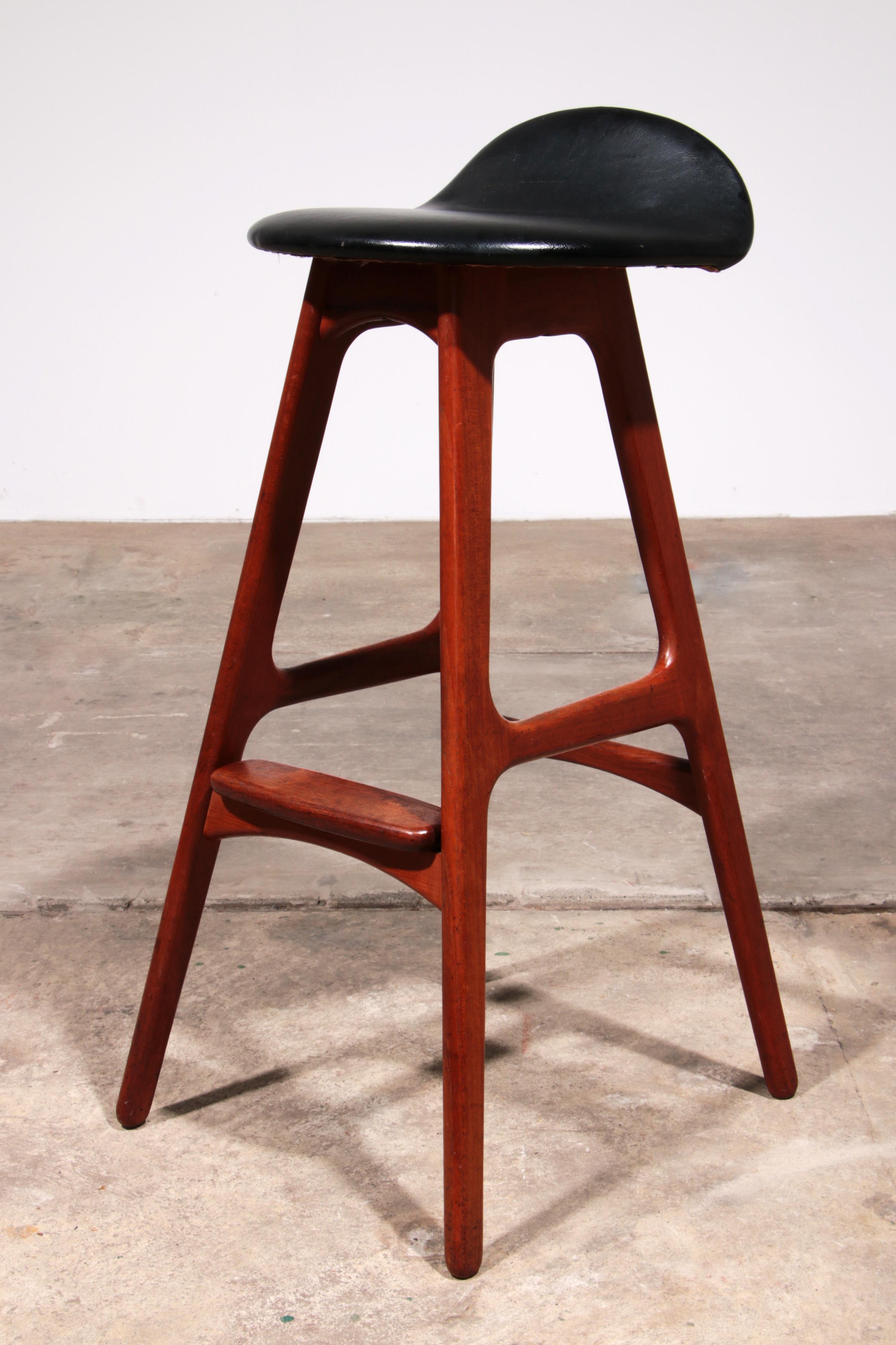 Erik Buch Teak bar stools 1960 Denmark 2