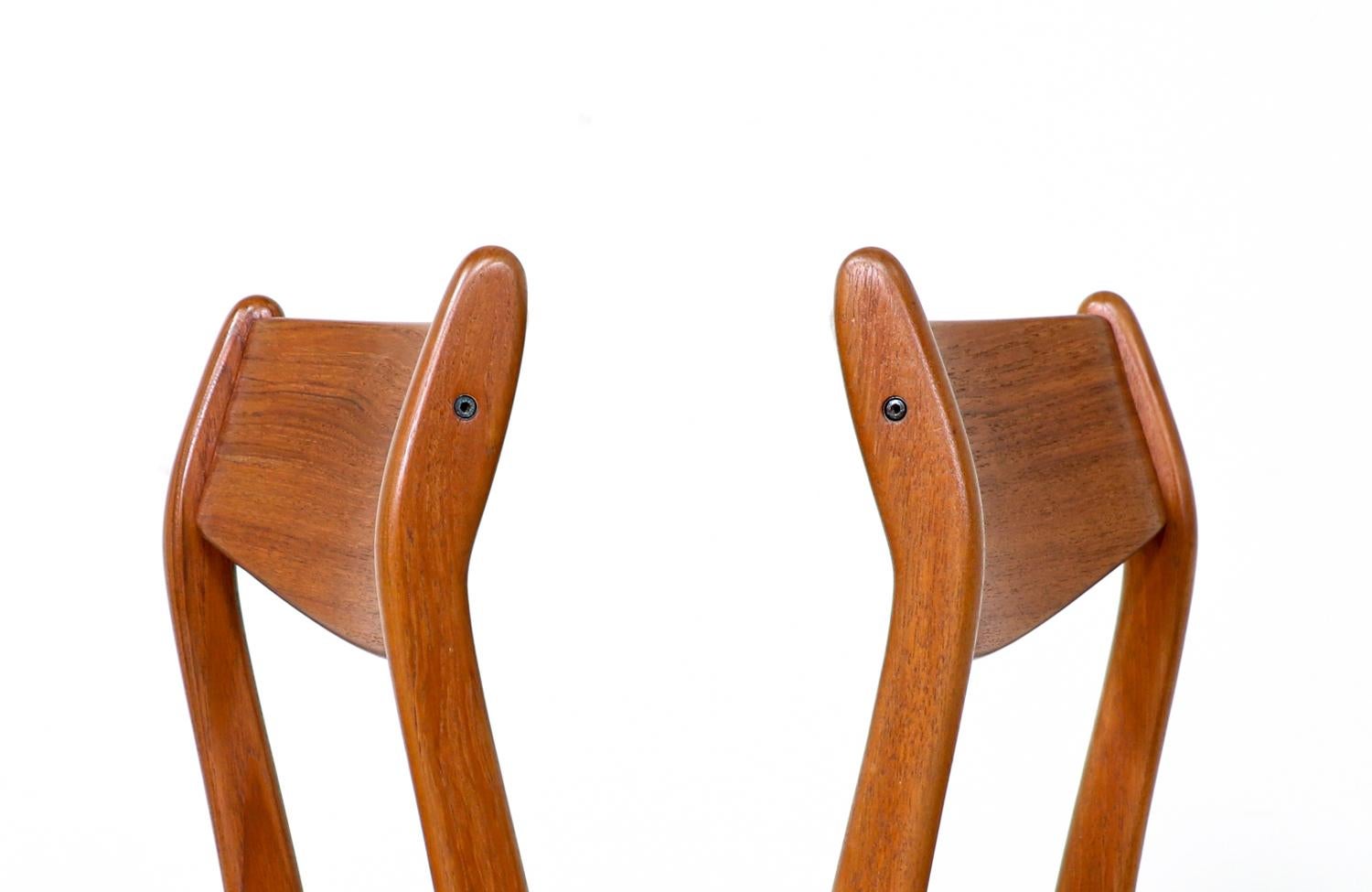 Erik Buch Teak & Cognac Leather Dining Chairs for O.D. Mobler In Excellent Condition In Los Angeles, CA