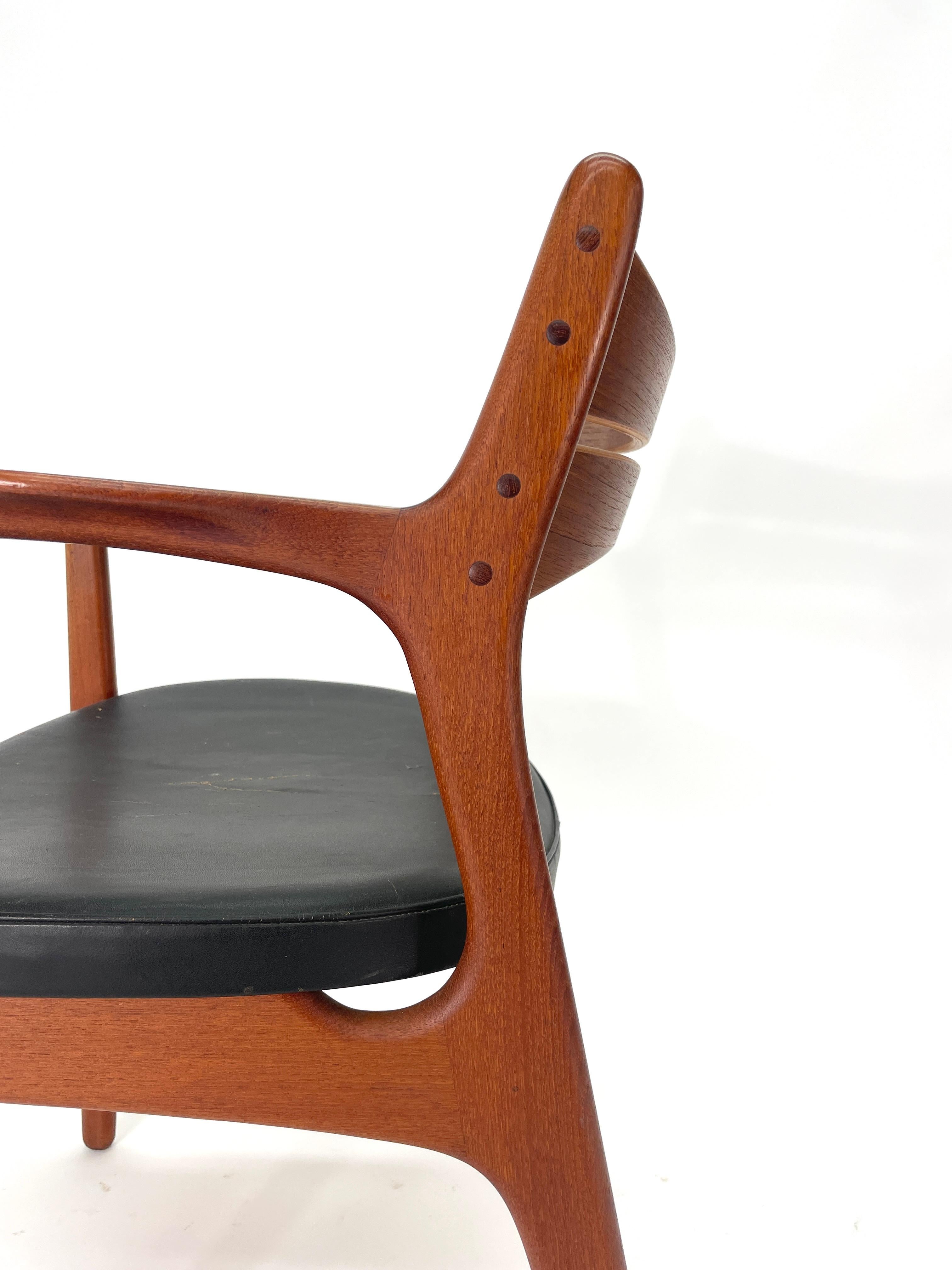 Erik Buch Teak Desk Chair with Arms for Christiansen Møbelfabrik For Sale 1