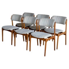 Erik Buch, Modell 49, Teakholz-Esszimmerstühle, 6er-Set, Stoffbezug, Dänemark, MCM, 1960er Jahre