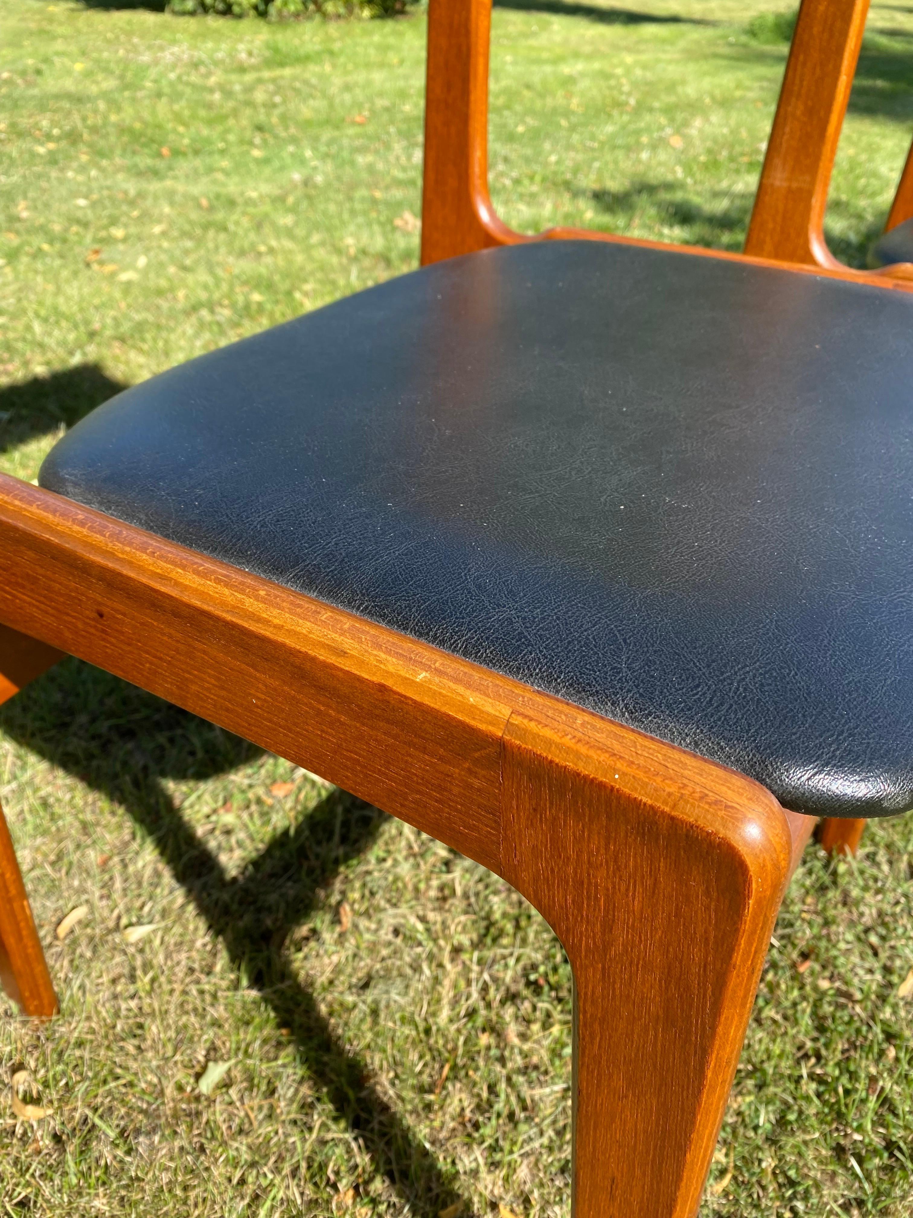 20th Century Erik Buck Dining Chairs in Teak For Sale