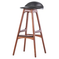 Taburetes de bar Erik Buck OD61
