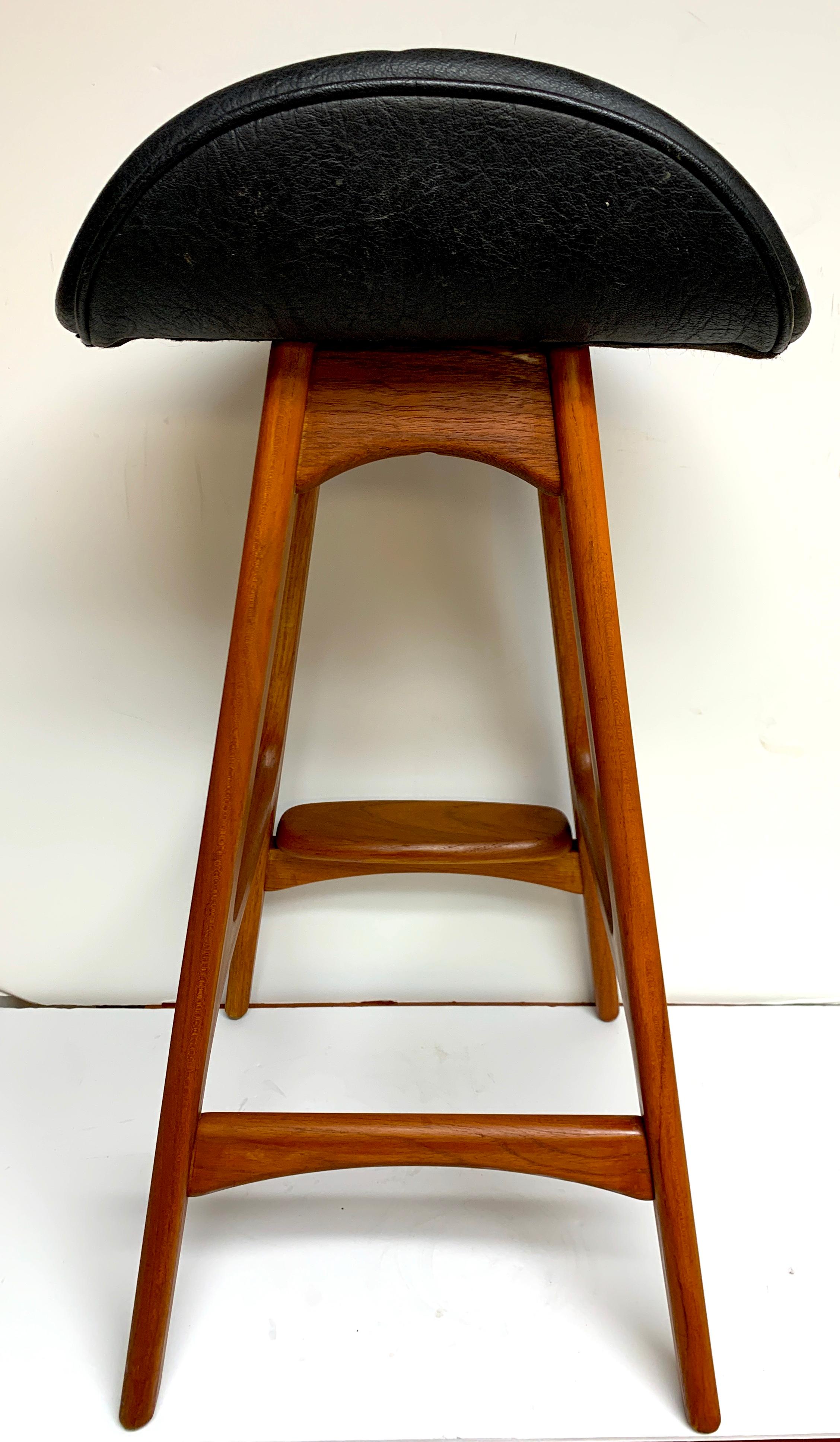 Erik Buck OD61 Teak Counter Stool 1